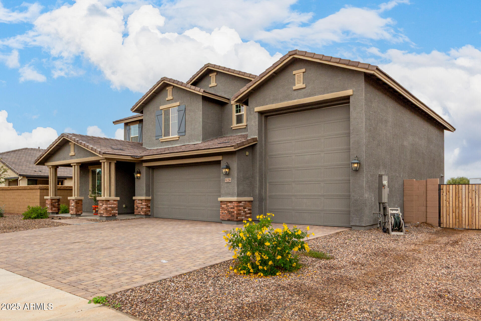 5126 W ROUNDHOUSE Road