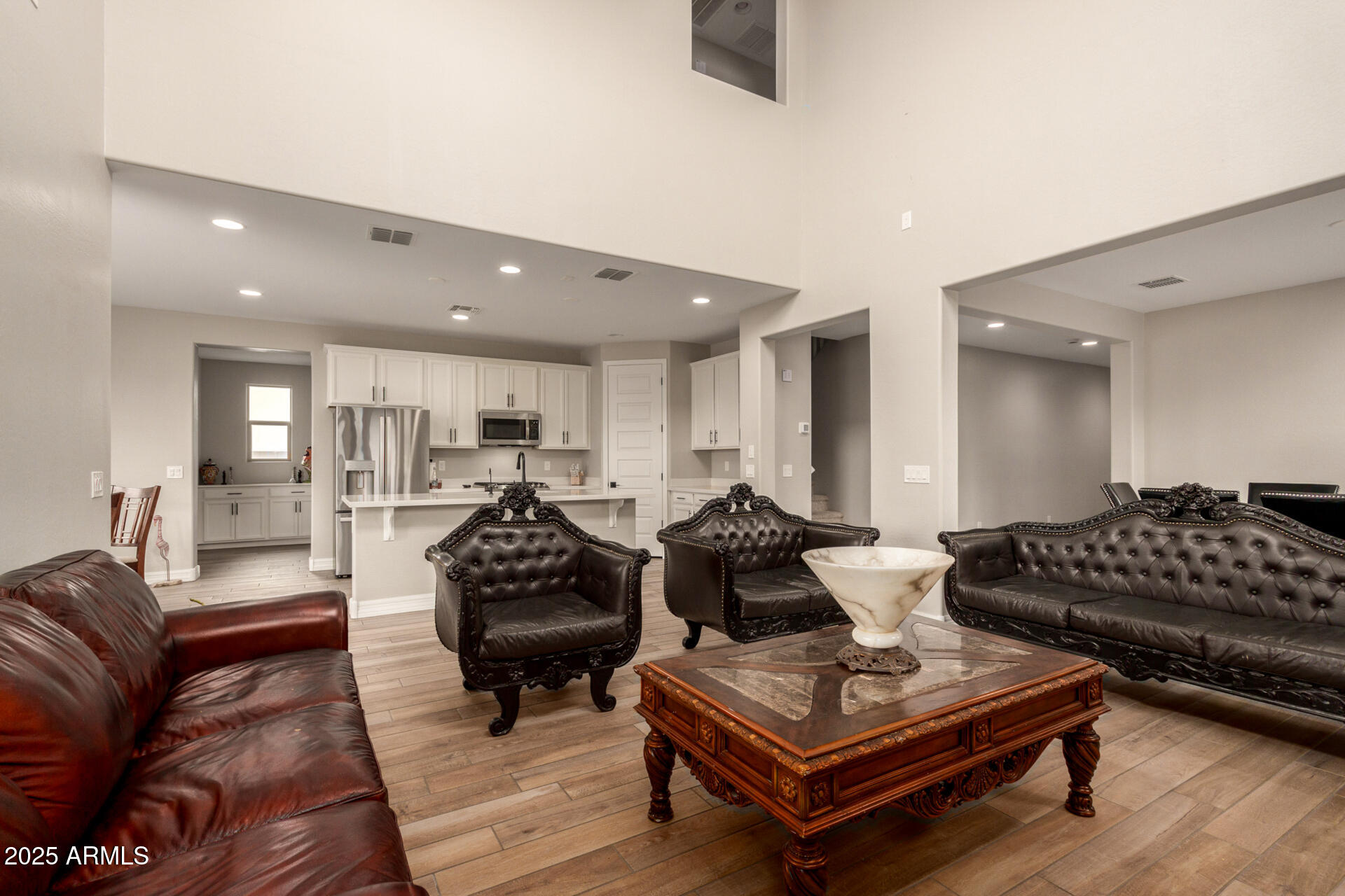 5126 W ROUNDHOUSE Road