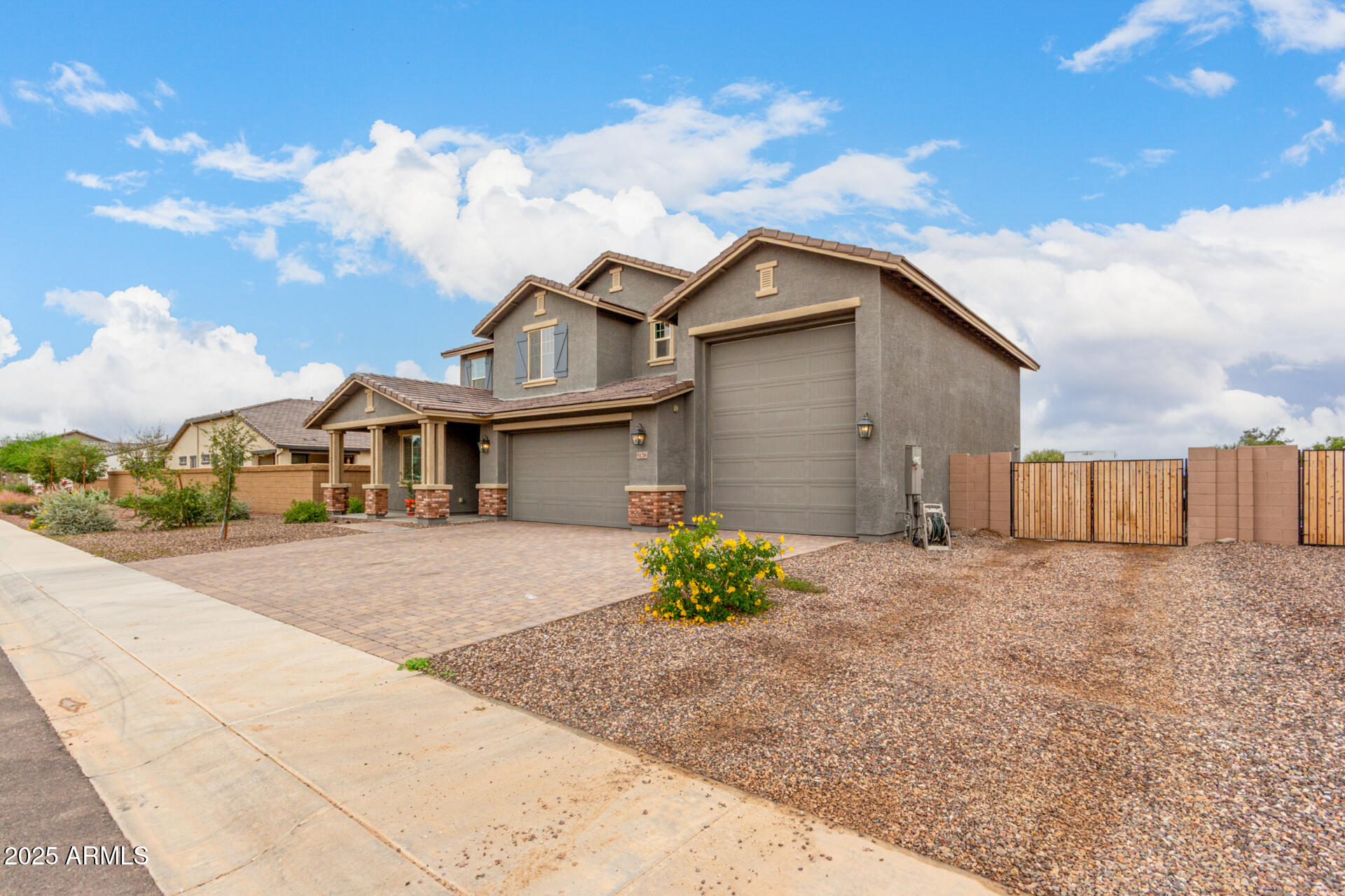 5126 W ROUNDHOUSE Road