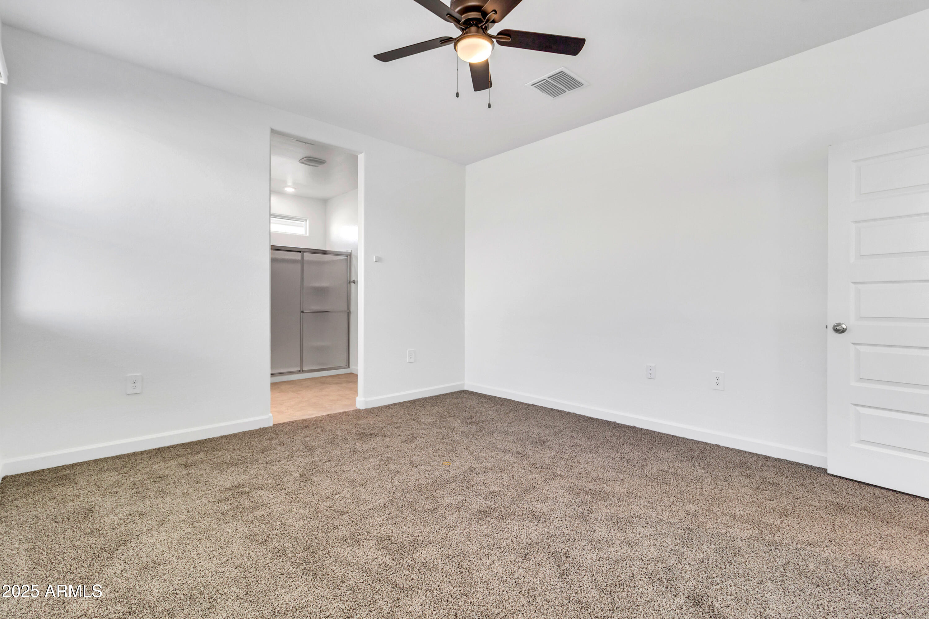 2108 W Sheridan Avenue