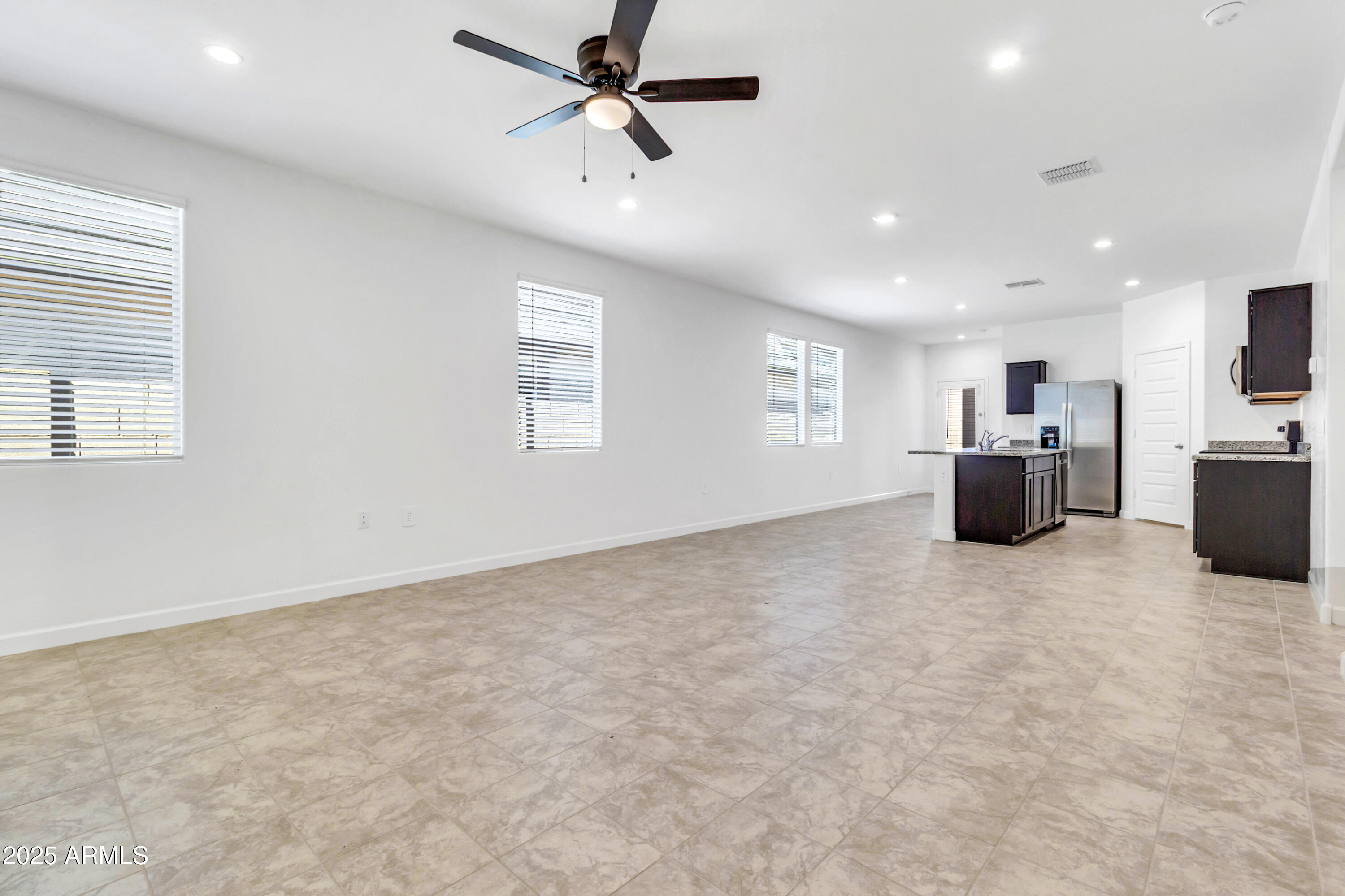 2108 W Sheridan Avenue