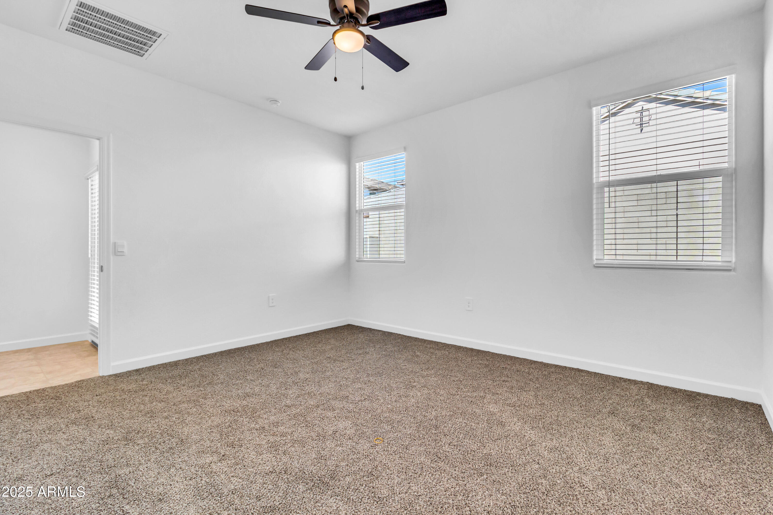 2108 W Sheridan Avenue