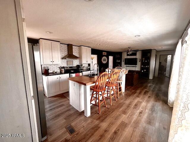 2060 N Center Street 372