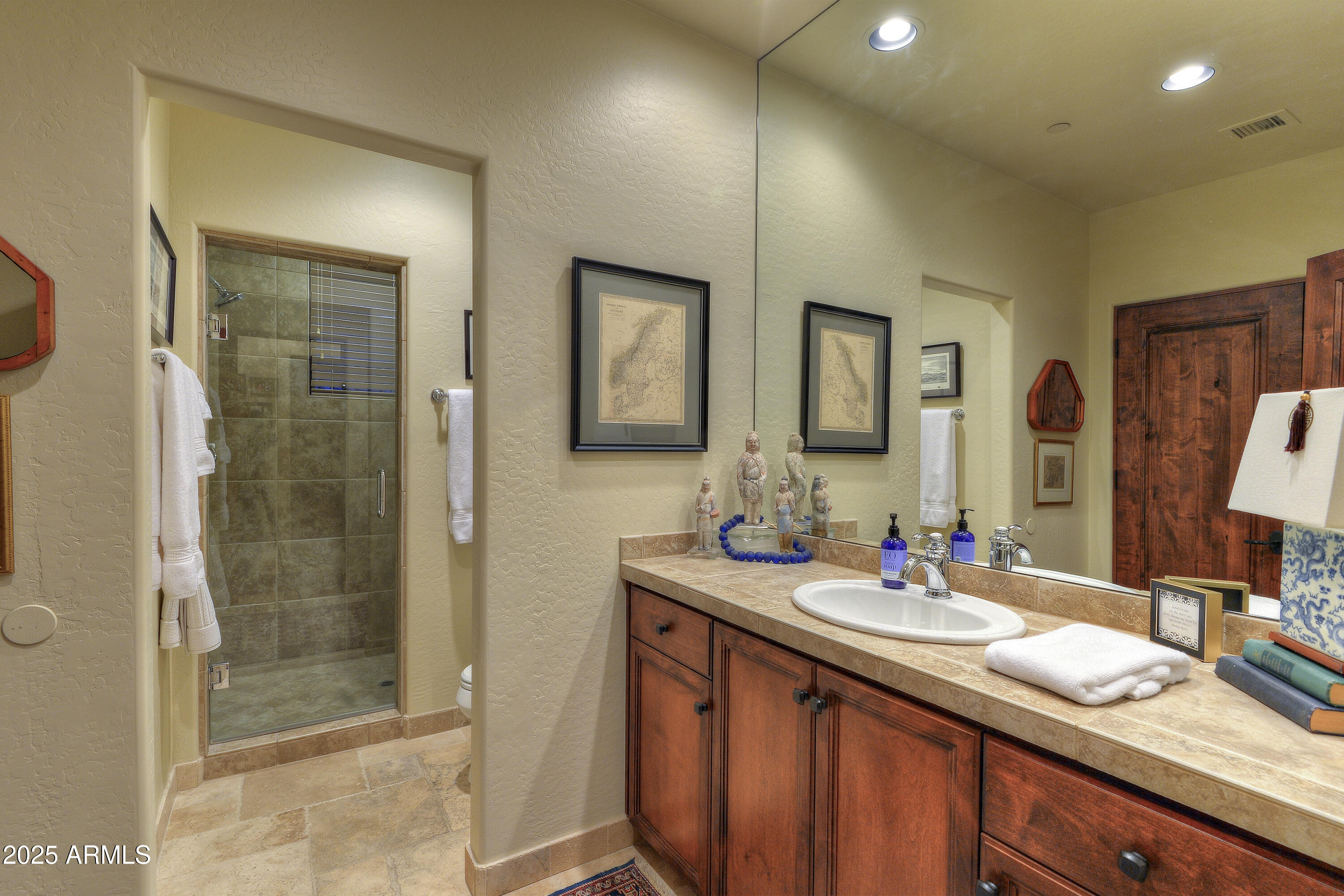 2744 S FIRST WATER Lane