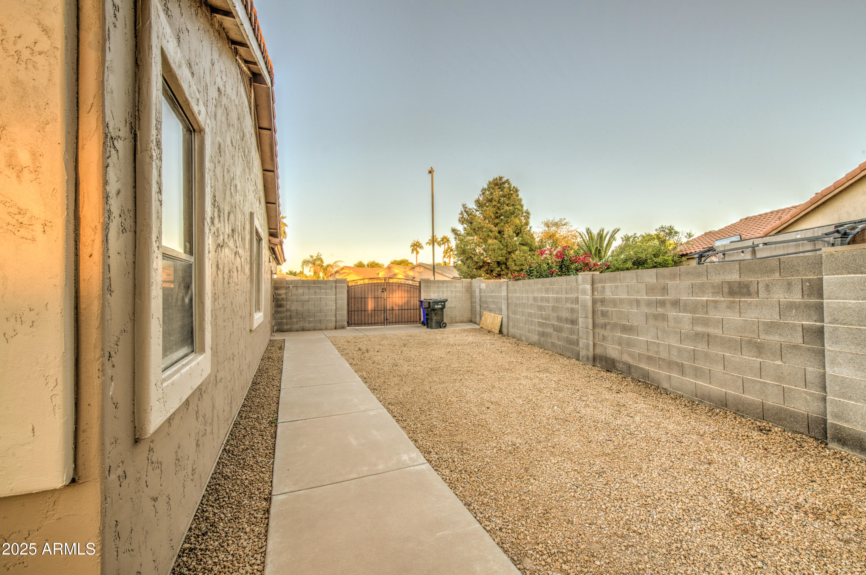 710 S ROANOKE Street