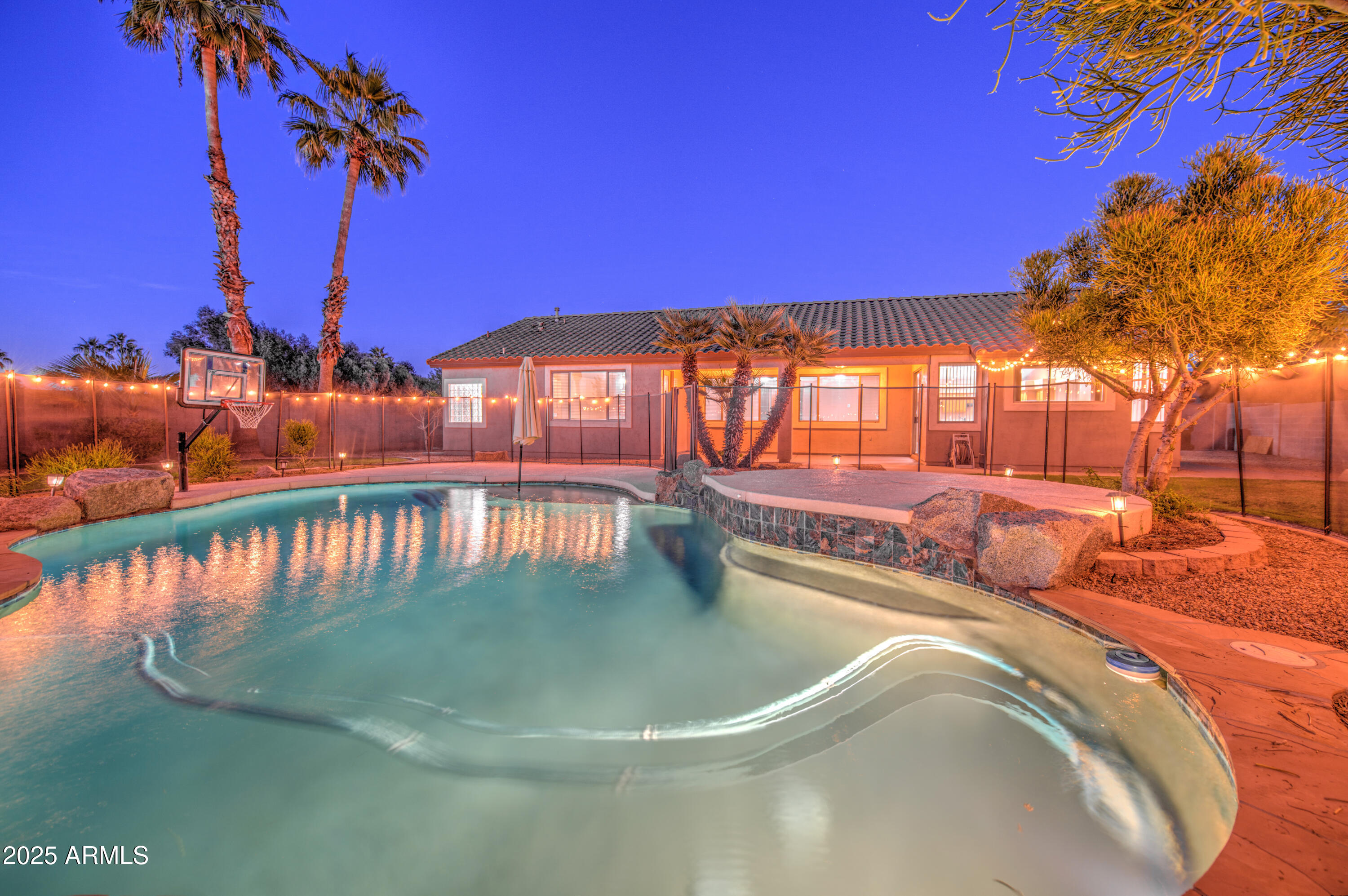 710 S ROANOKE Street