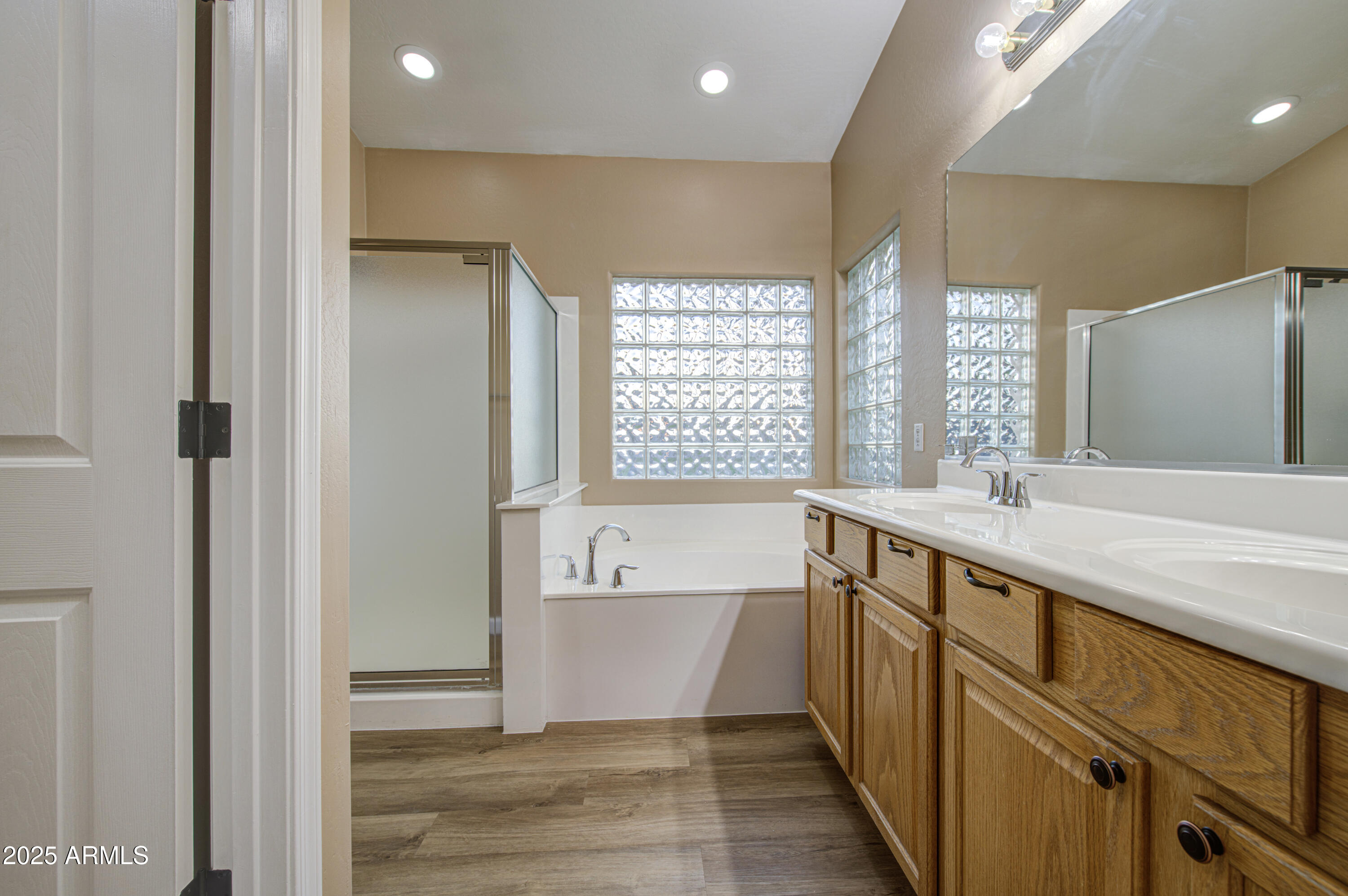 710 S ROANOKE Street