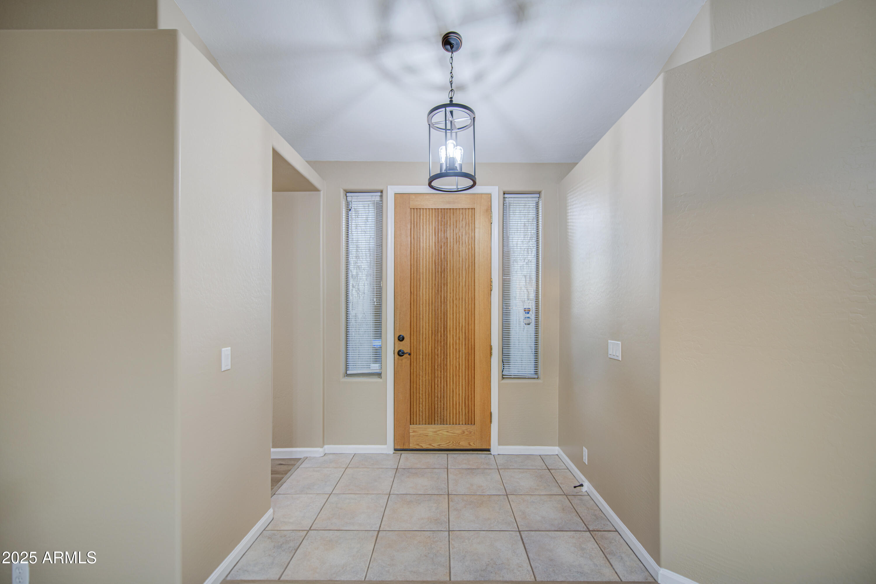 710 S ROANOKE Street