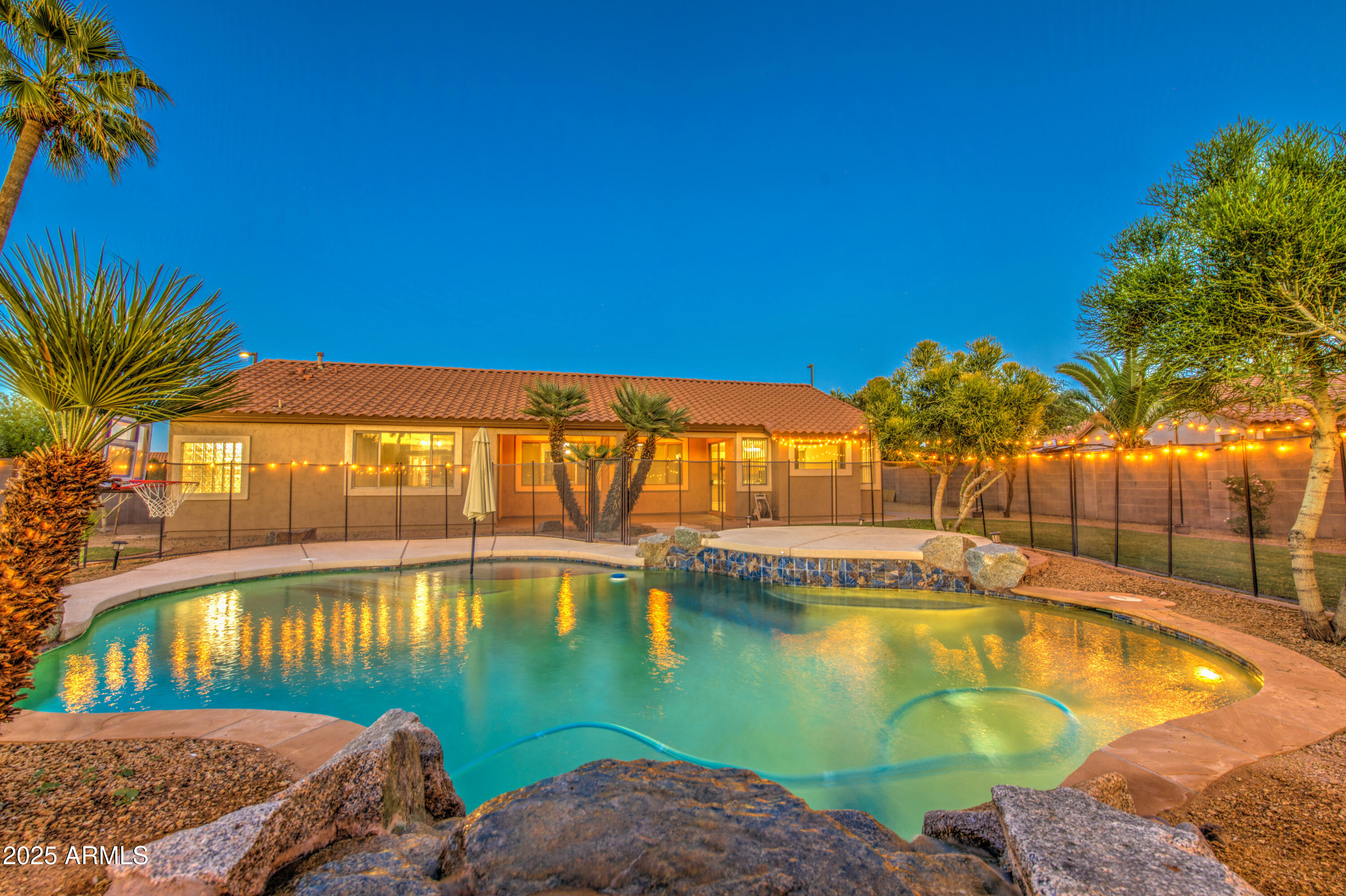 710 S ROANOKE Street