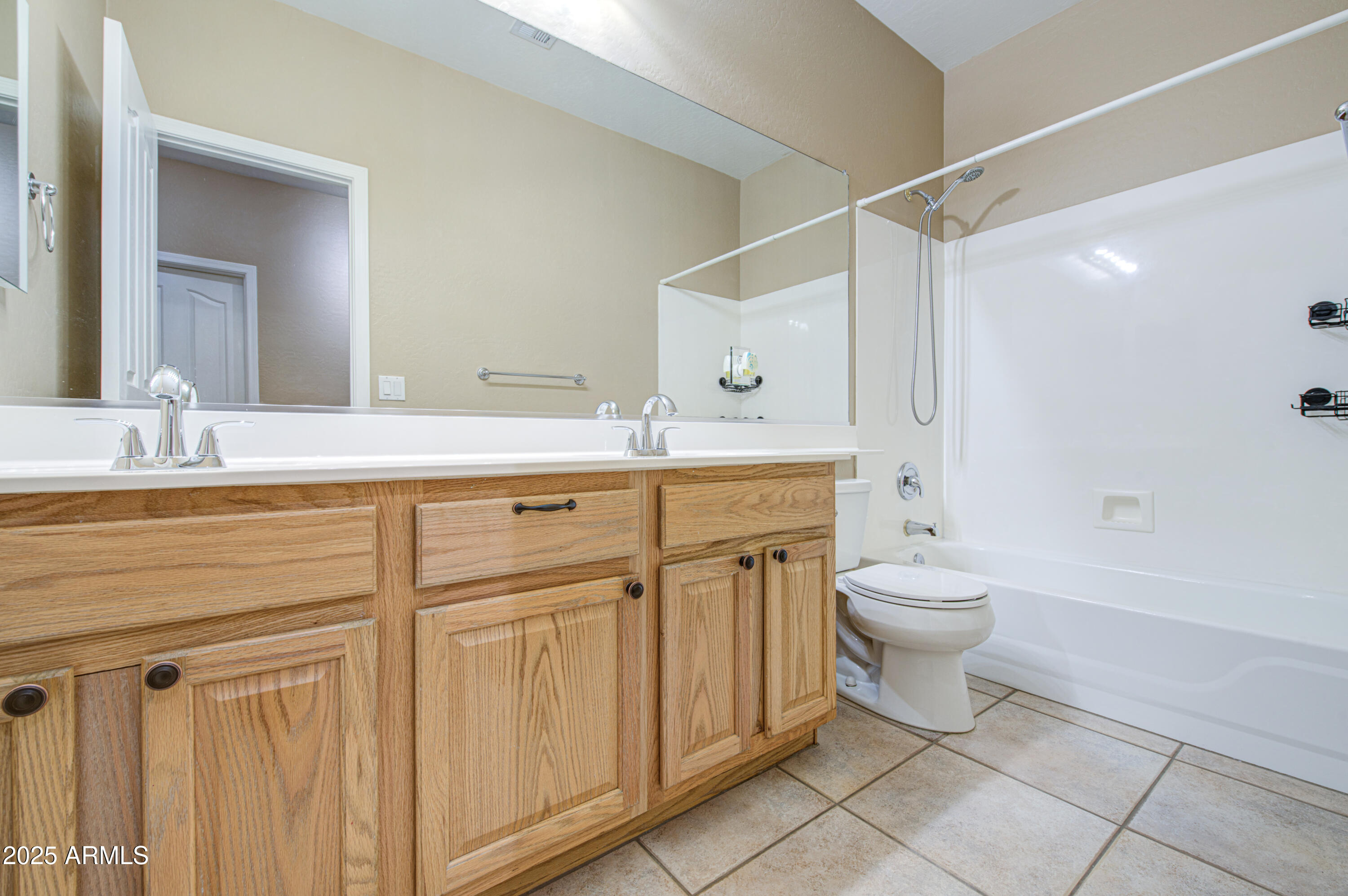 710 S ROANOKE Street