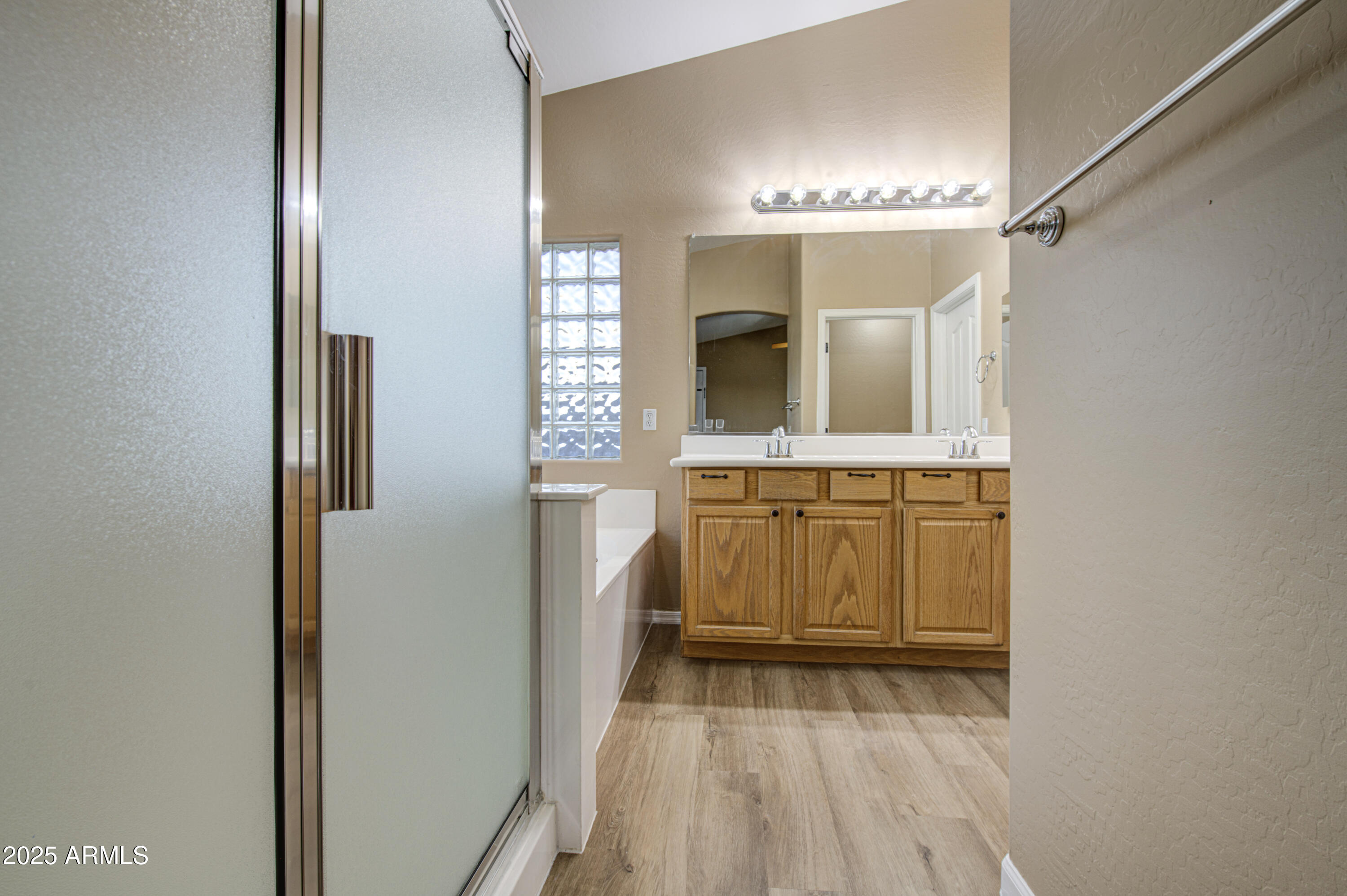 710 S ROANOKE Street