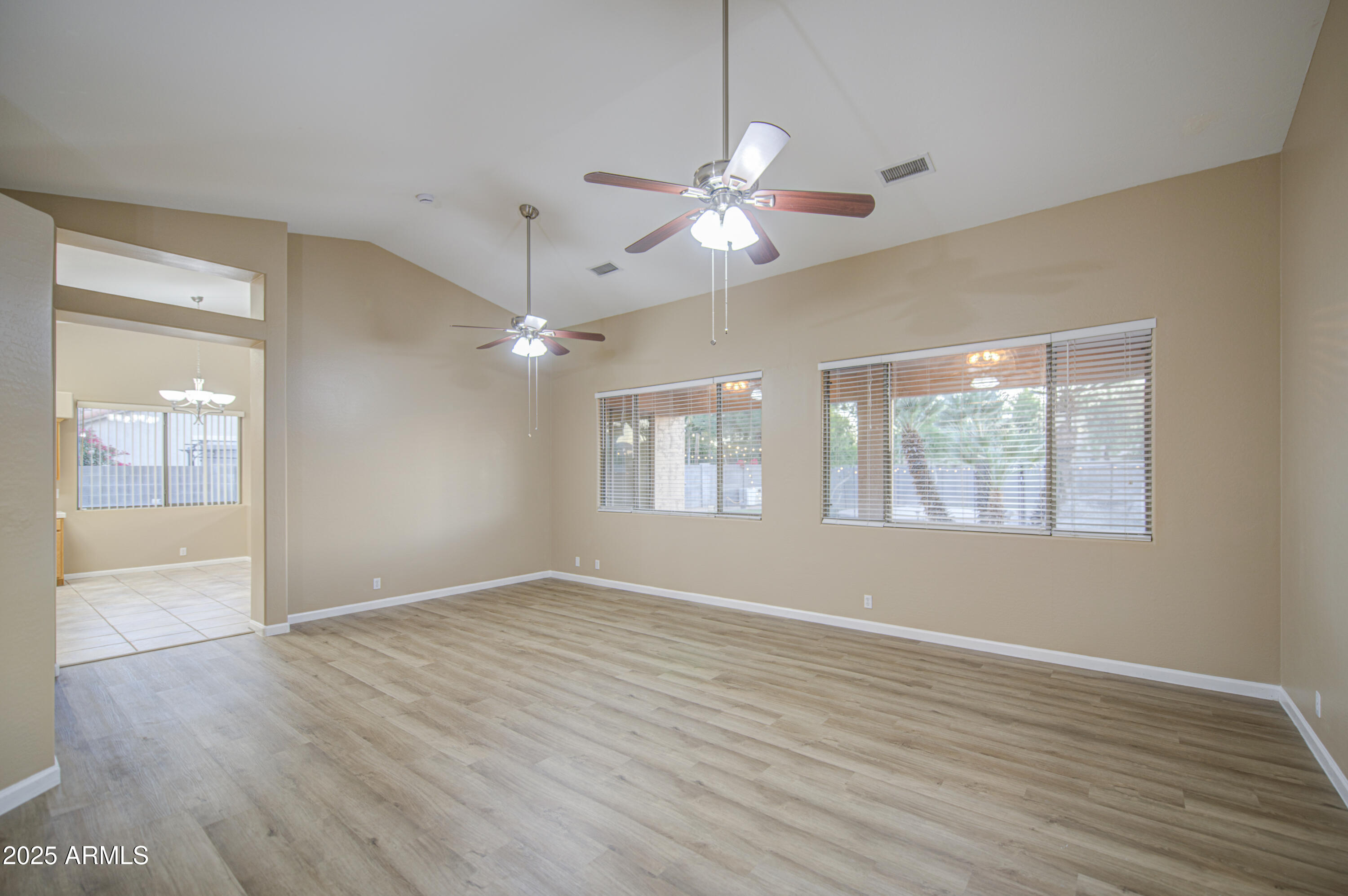 710 S ROANOKE Street