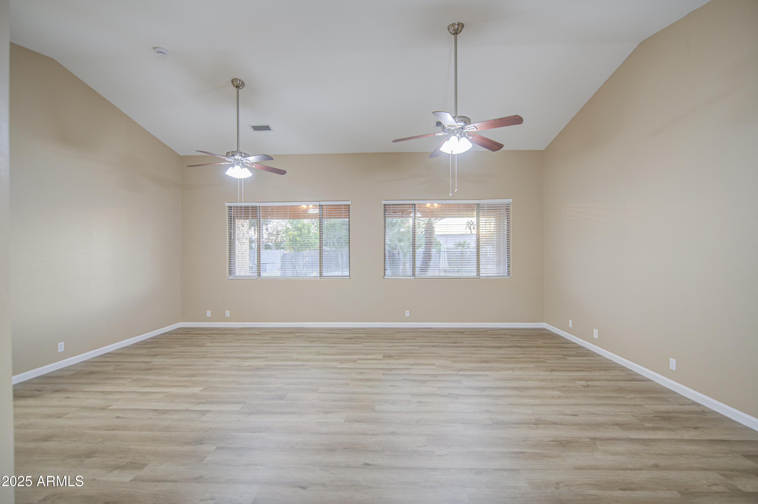 710 S ROANOKE Street