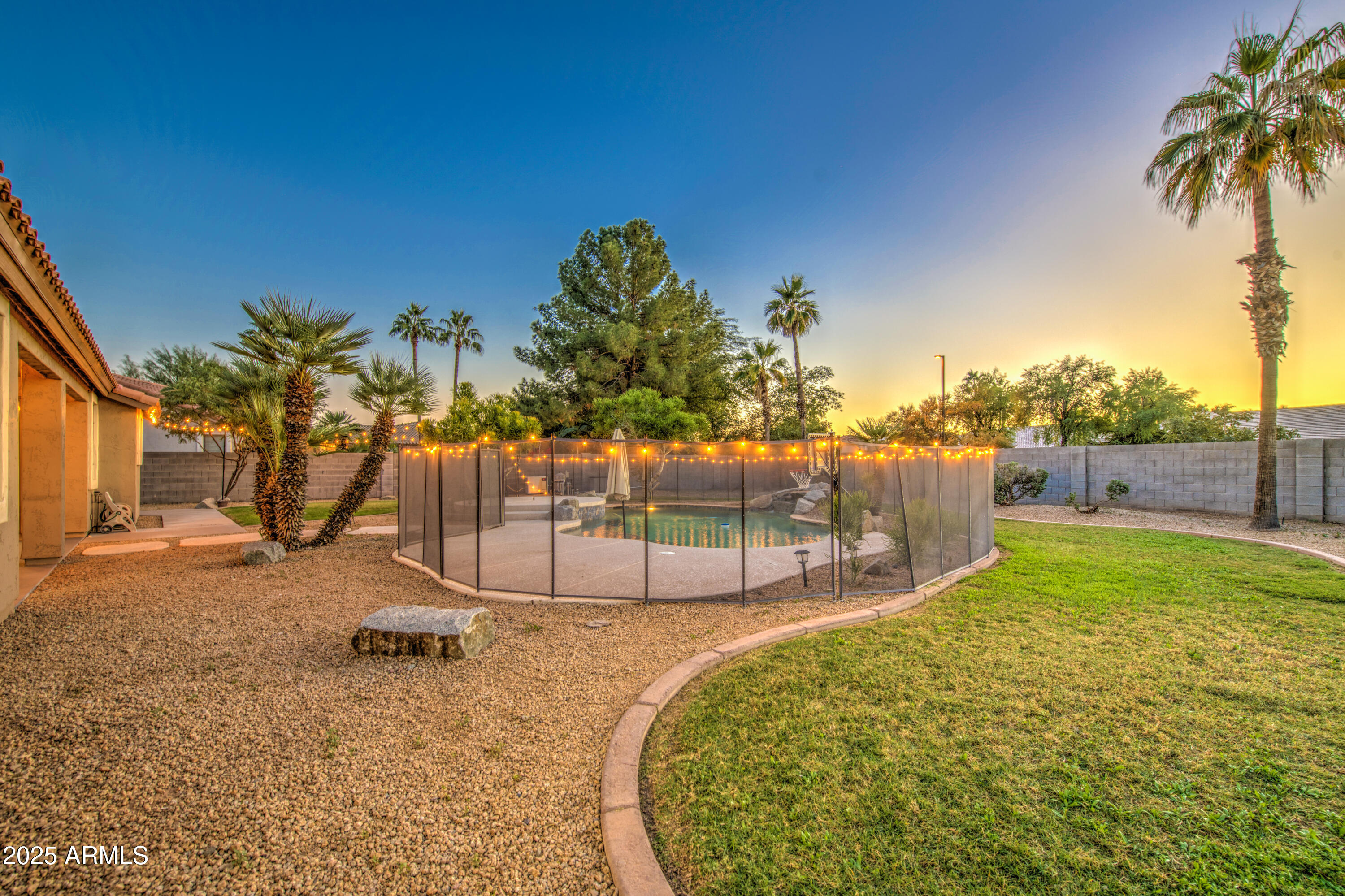 710 S ROANOKE Street