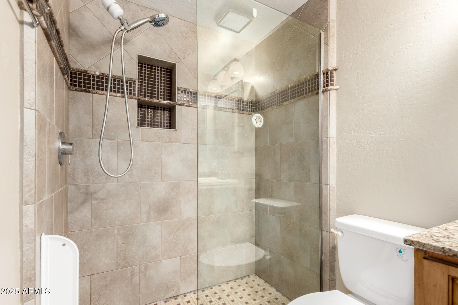 930 N MESA Drive Unit: 1092