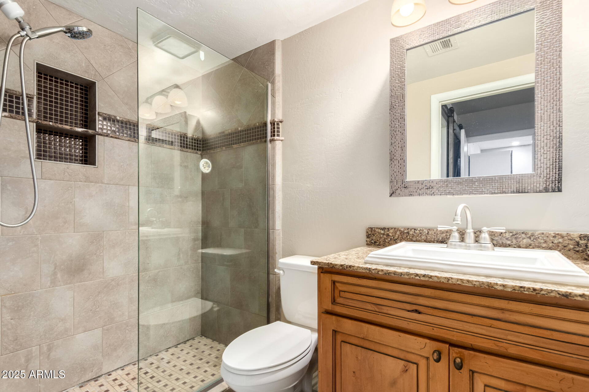 930 N MESA Drive Unit: 1092