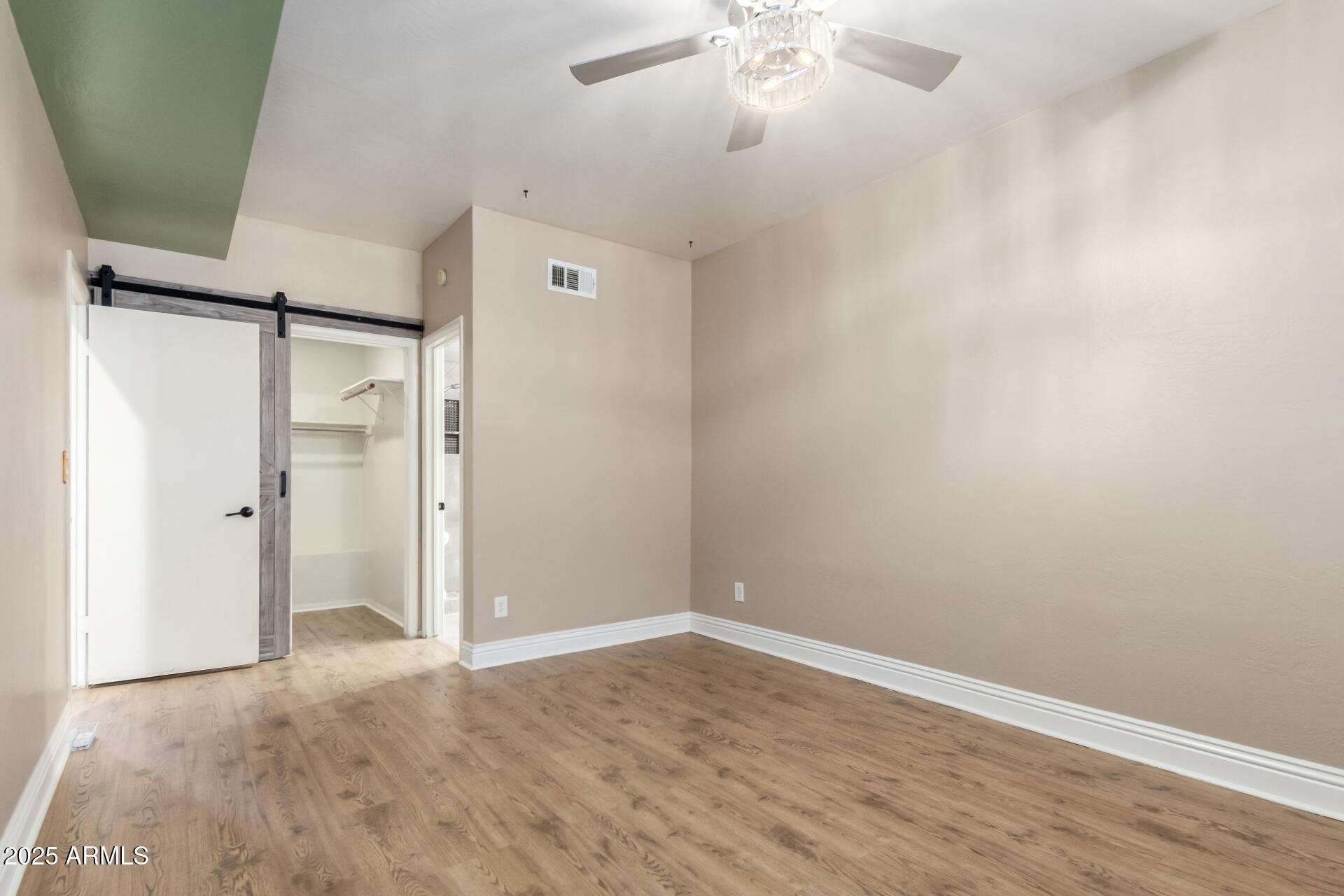 930 N MESA Drive Unit: 1092