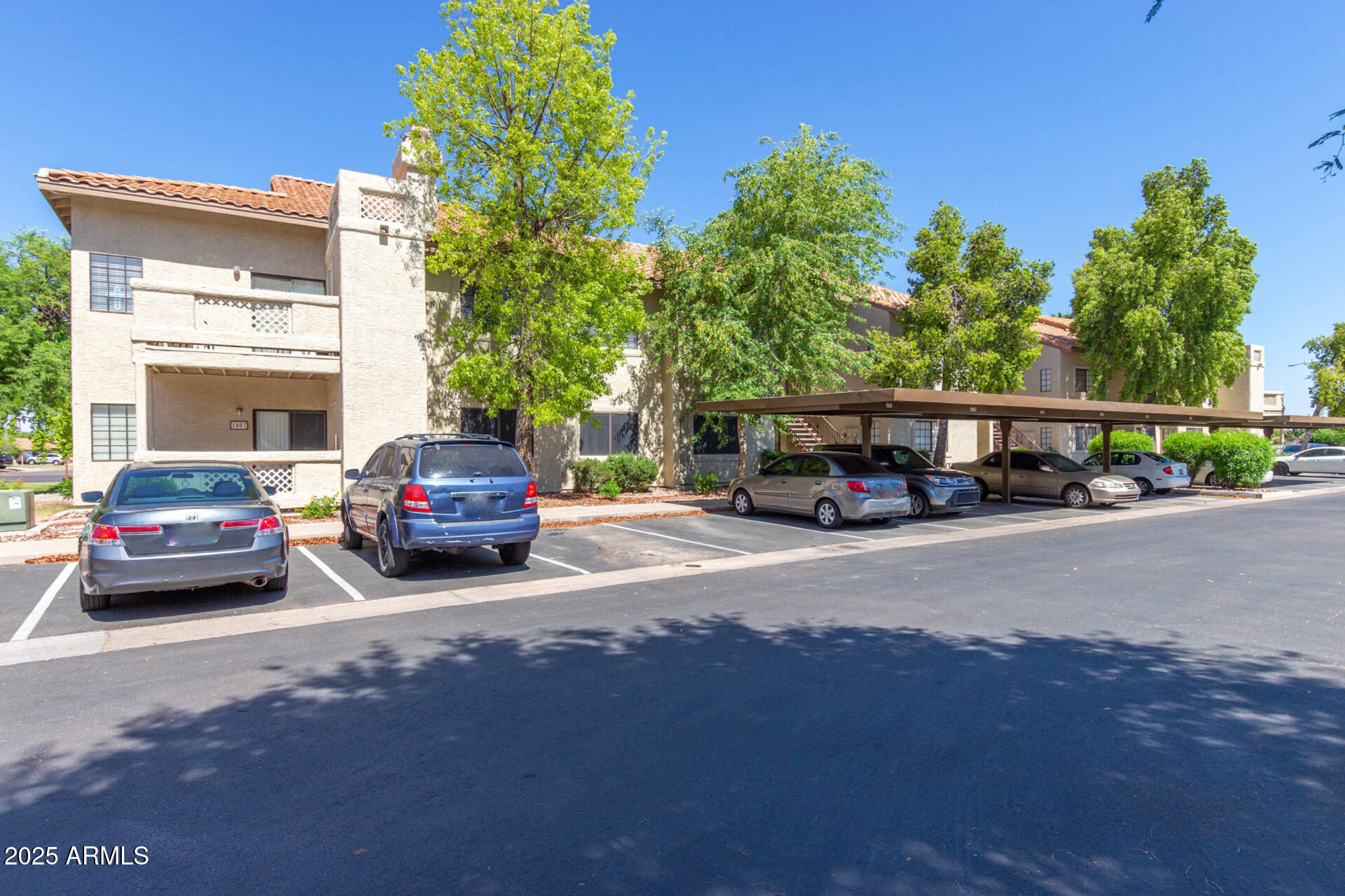 930 N MESA Drive Unit: 1092