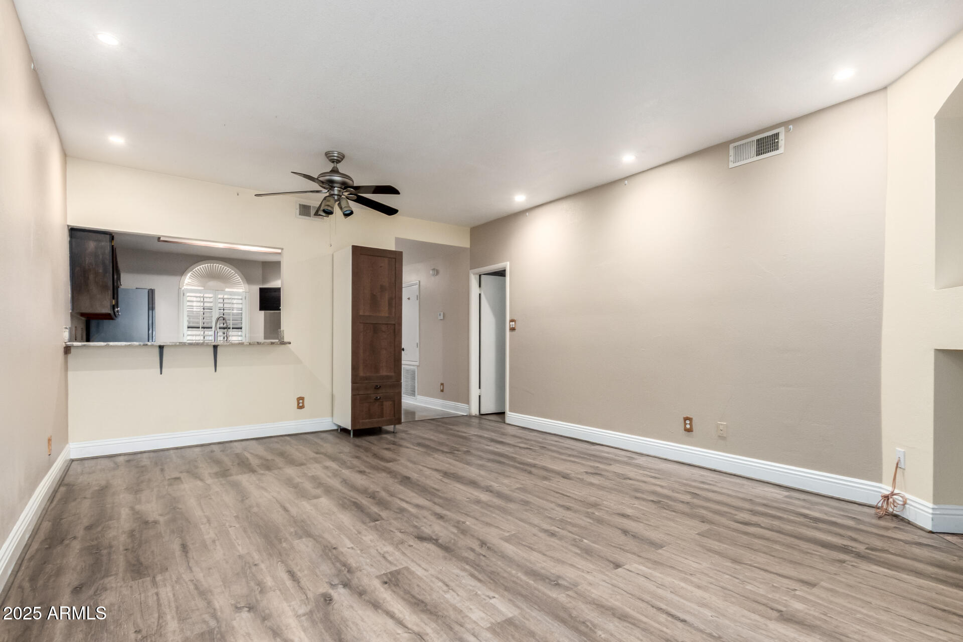 930 N MESA Drive Unit: 1092
