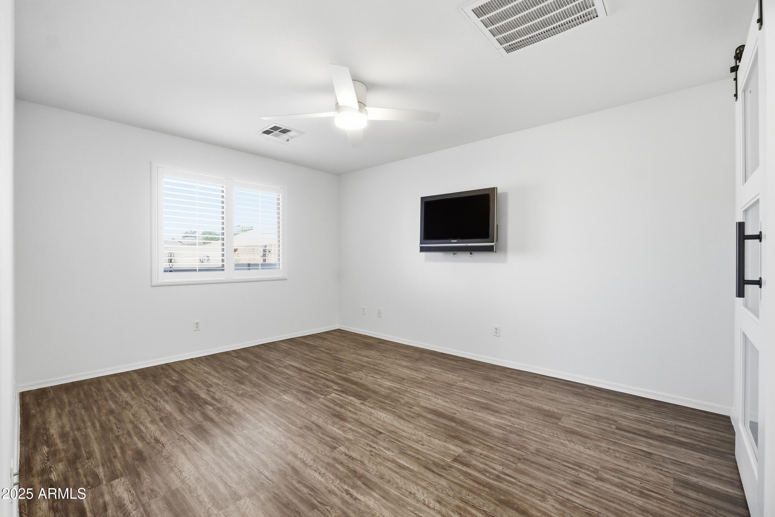 2046 W Appaloosa Way