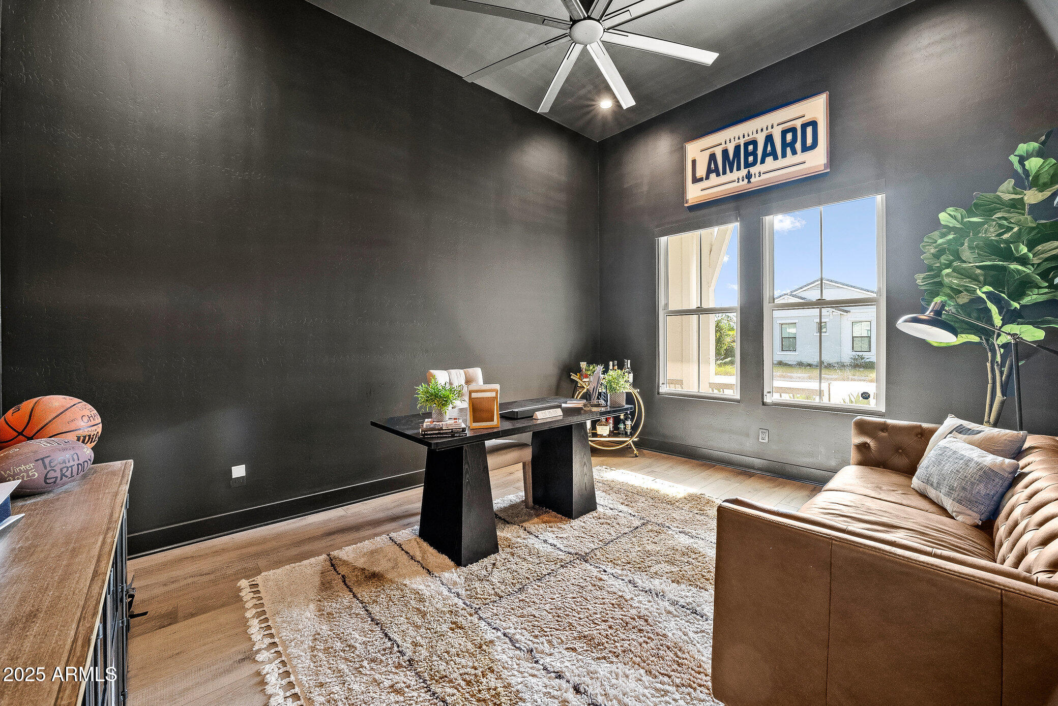 20546 E INDIANA Avenue