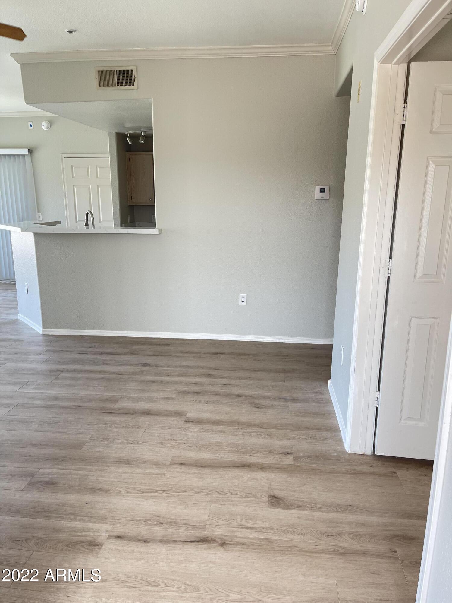 3236 E CHANDLER Boulevard 2093