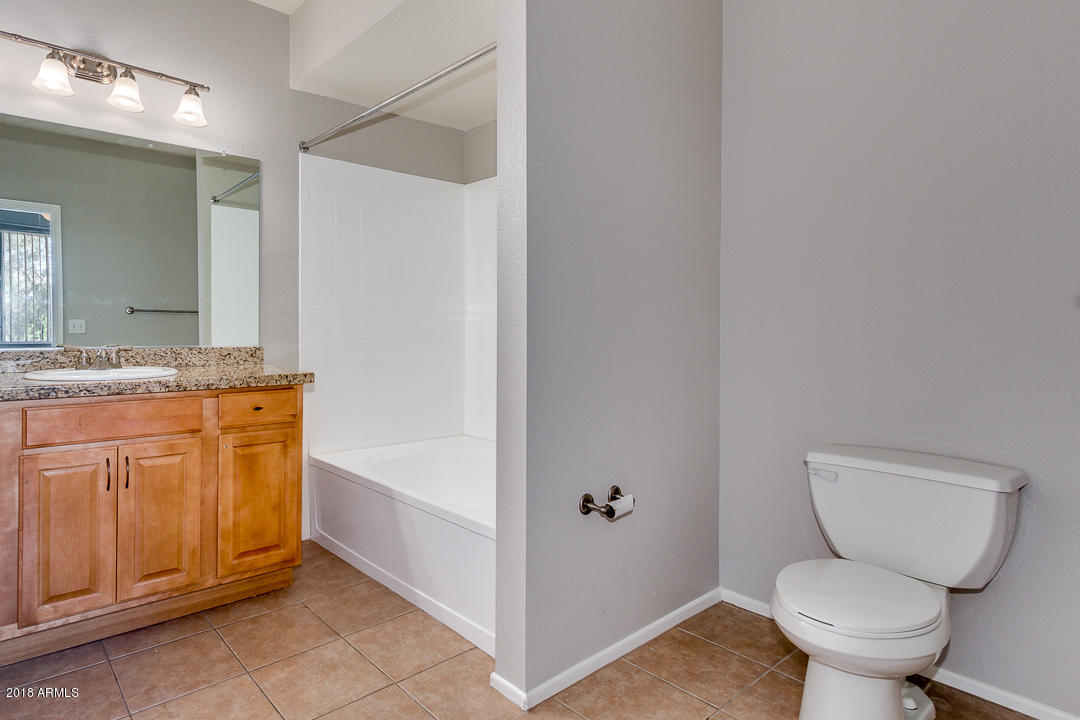 16013 S DESERT FOOTHILLS Parkway 2090