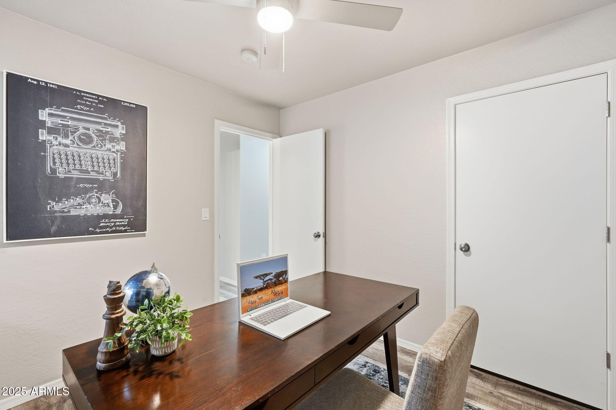 2624 E ANDERSON Drive