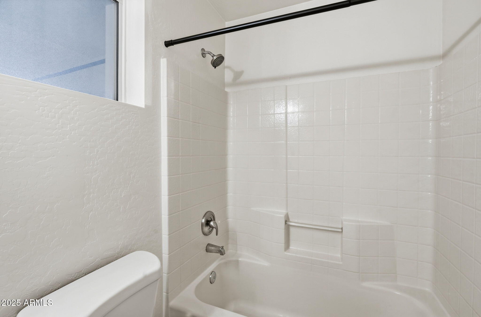 2624 E ANDERSON Drive