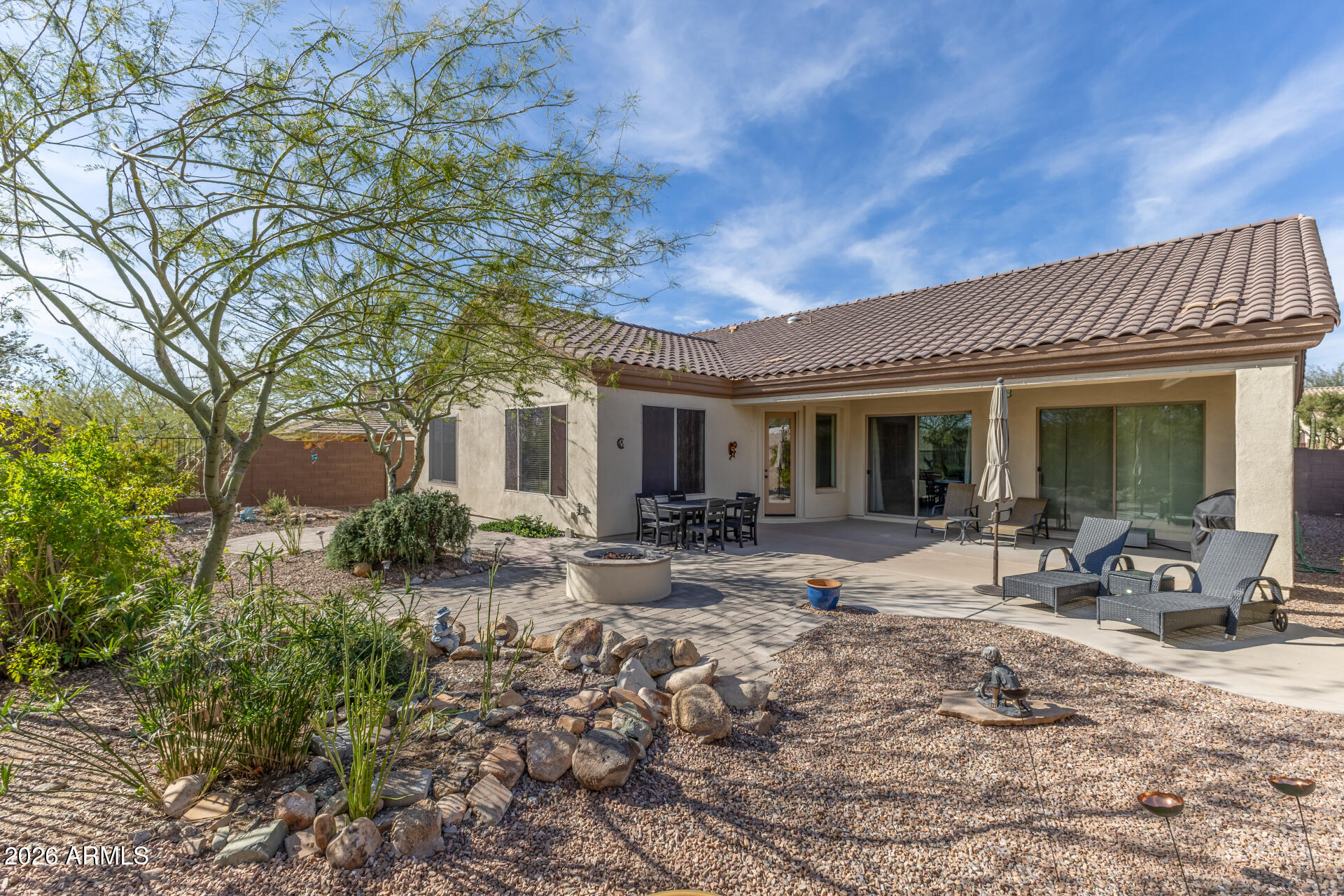 41819 N IRON HORSE Court