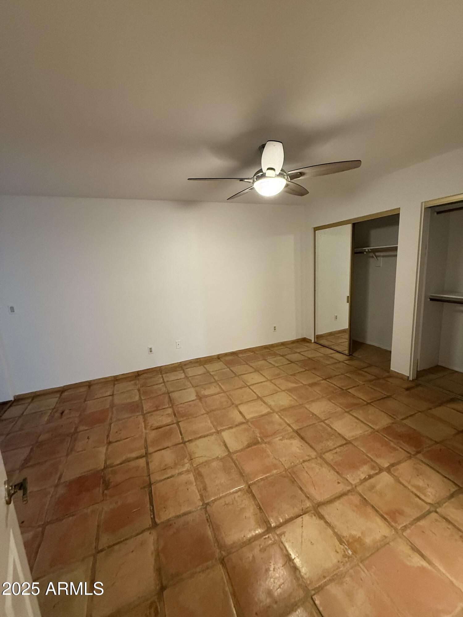 10854 E YUCCA Street