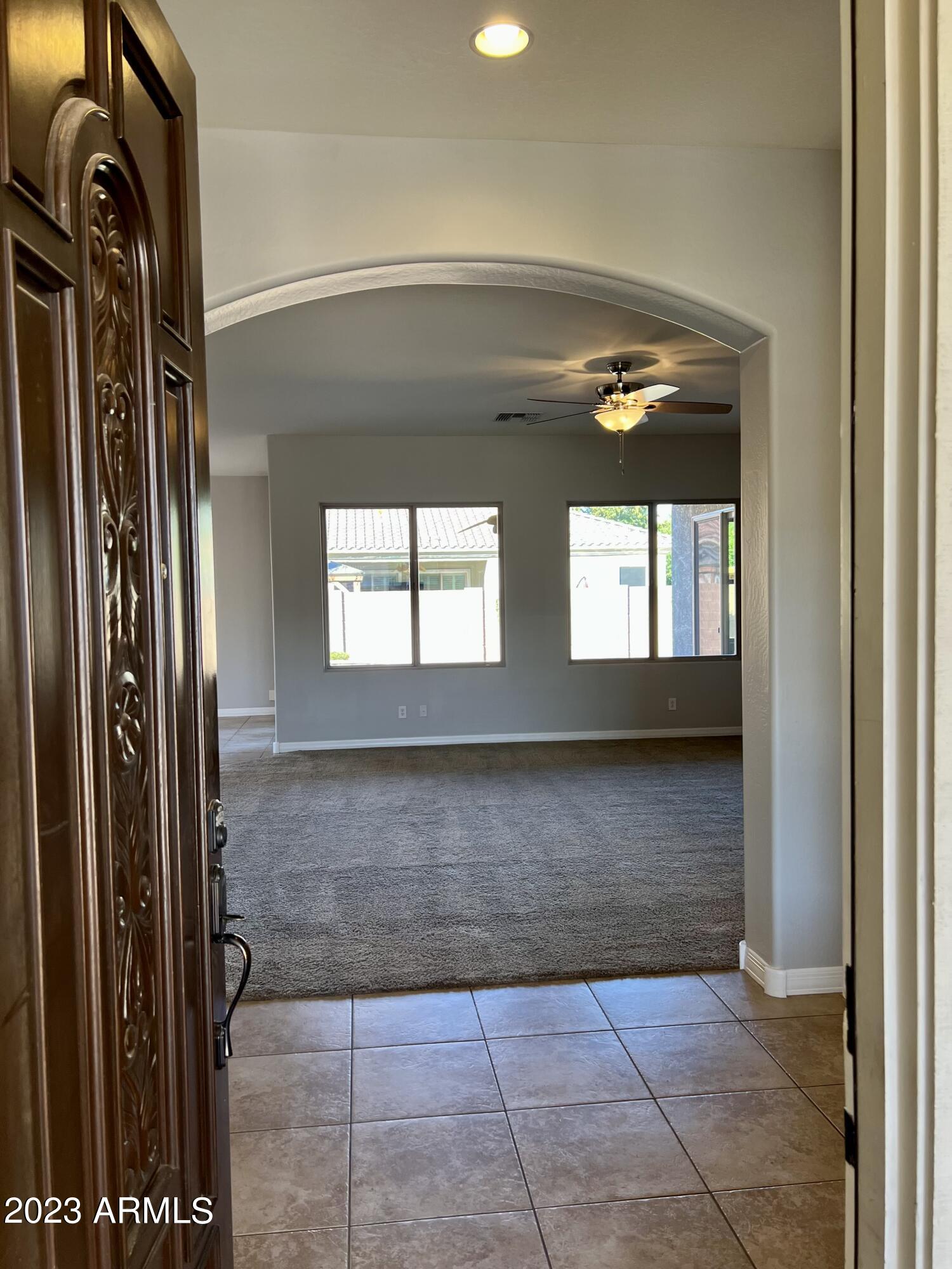 20296 E SONOQUI Boulevard