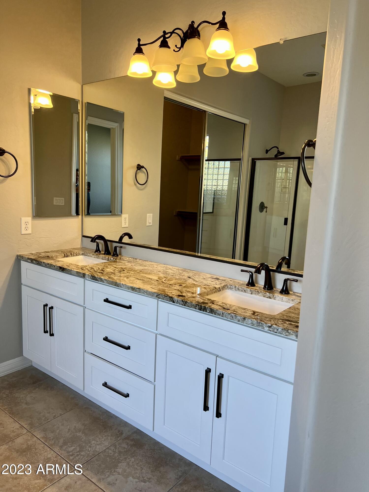 20296 E SONOQUI Boulevard