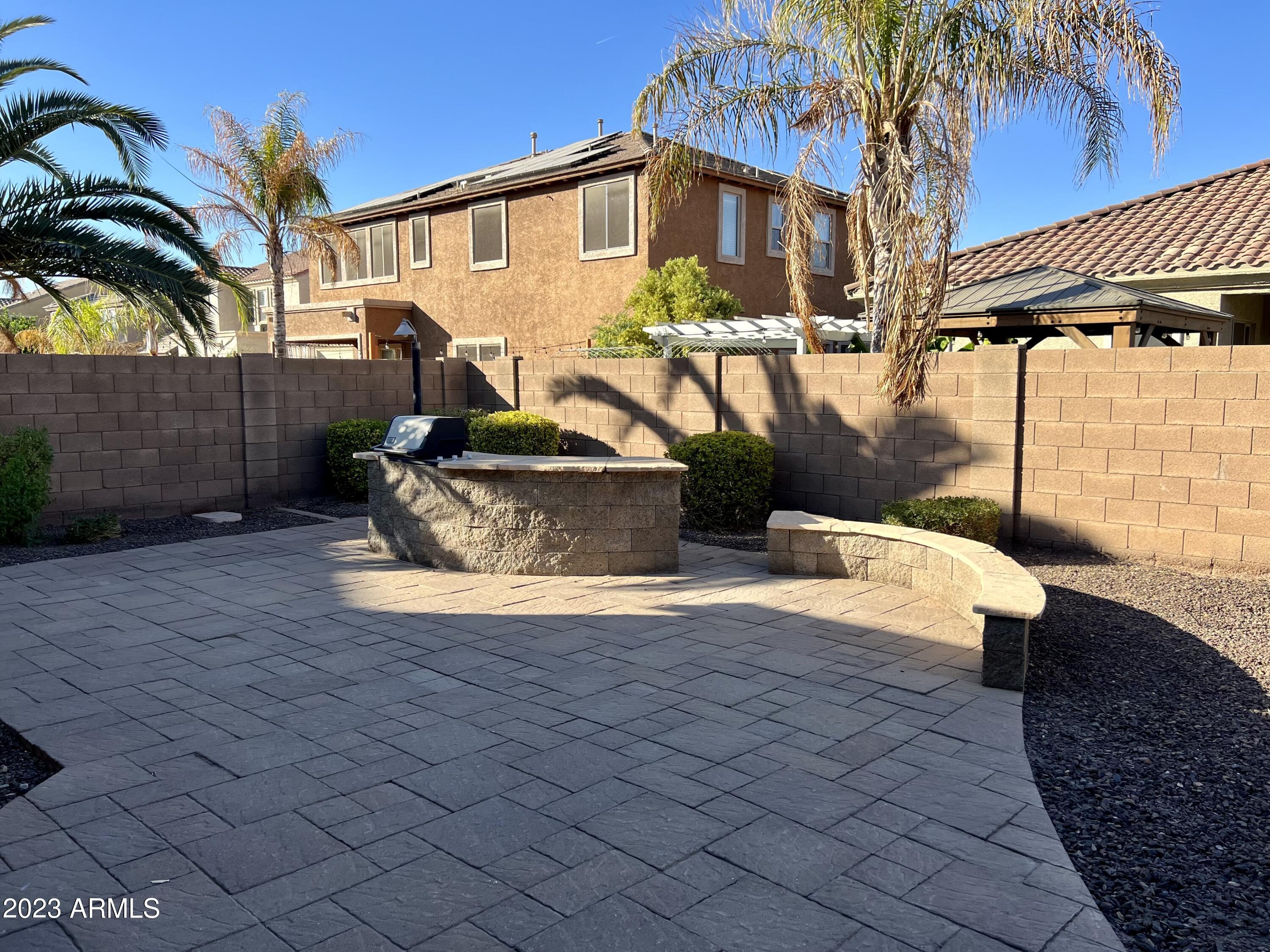 20296 E SONOQUI Boulevard