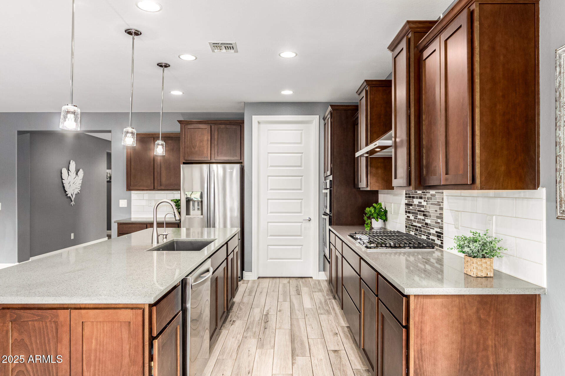 7865 W SILVER SPRING Way