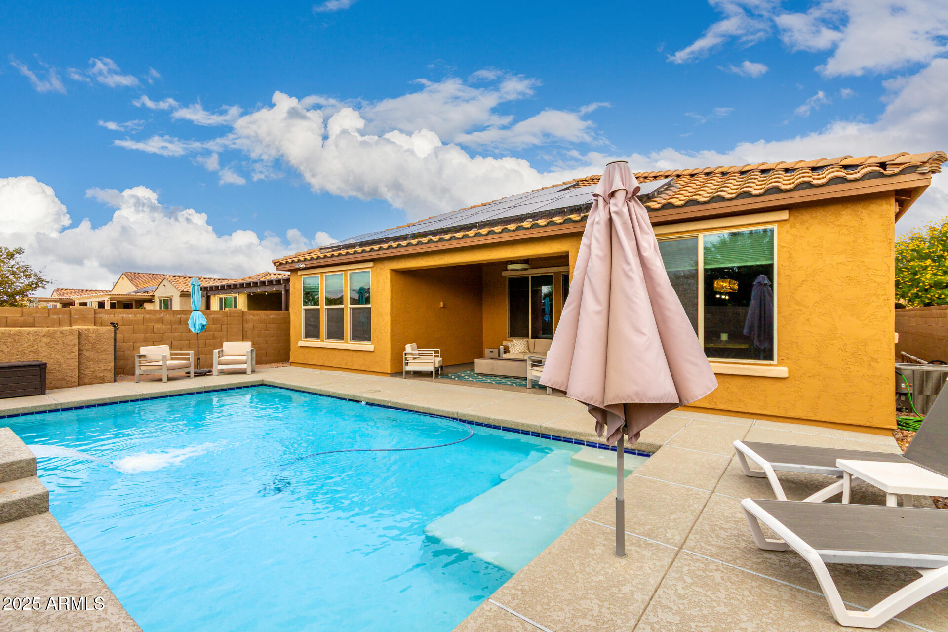 7865 W SILVER SPRING Way