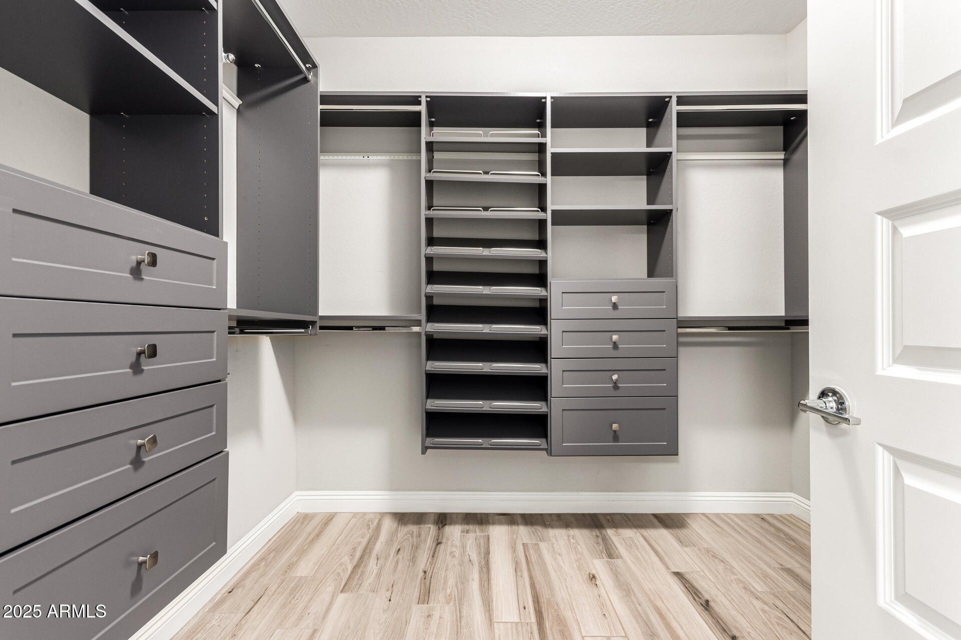 7865 W SILVER SPRING Way