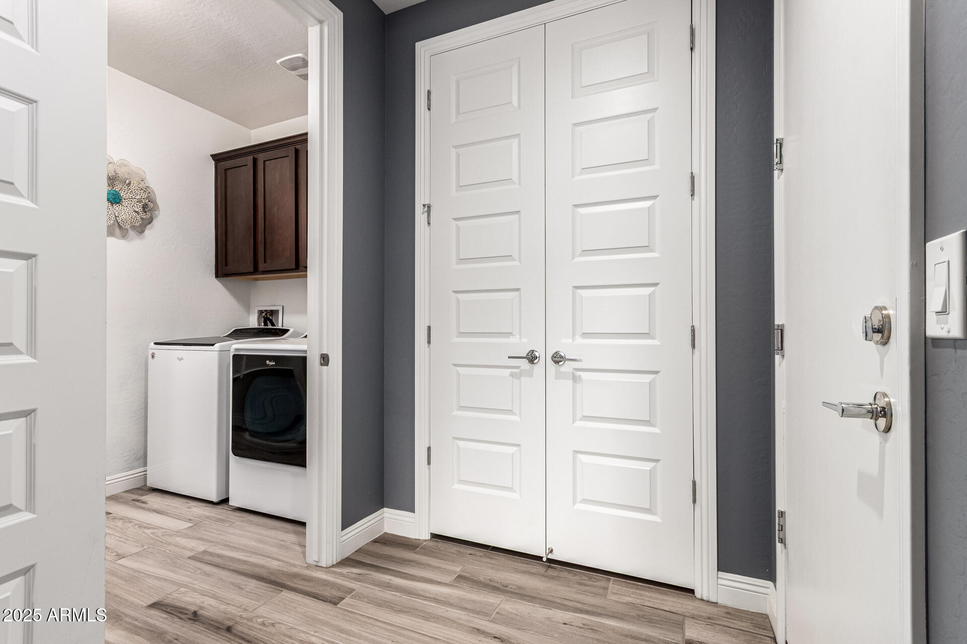 7865 W SILVER SPRING Way