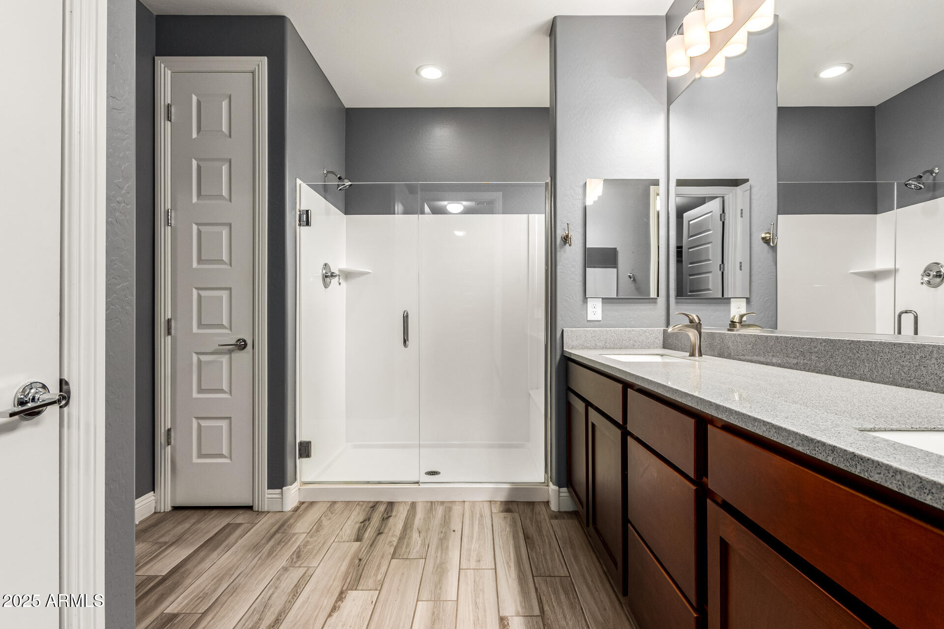 7865 W SILVER SPRING Way