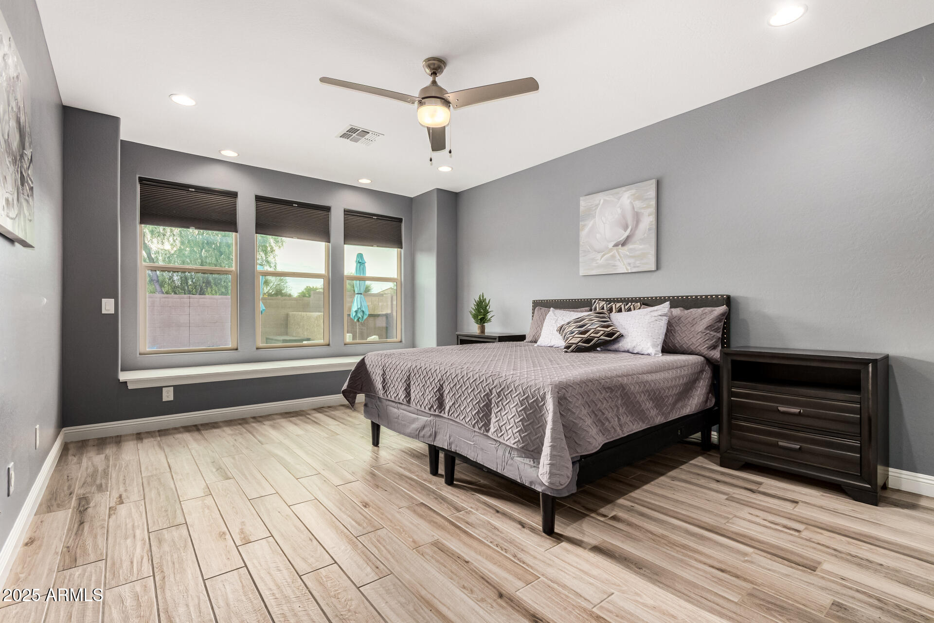 7865 W SILVER SPRING Way