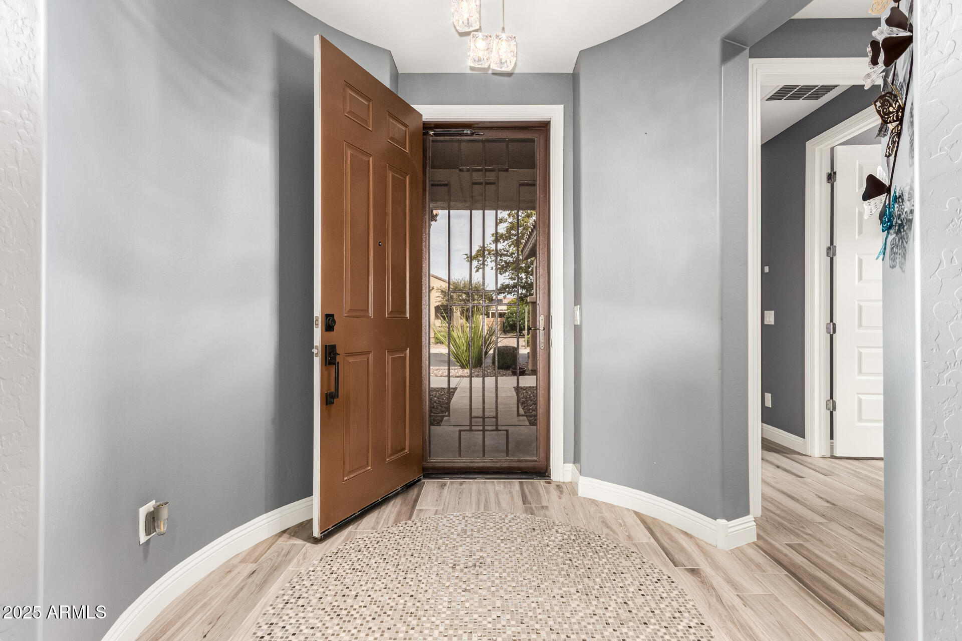 7865 W SILVER SPRING Way