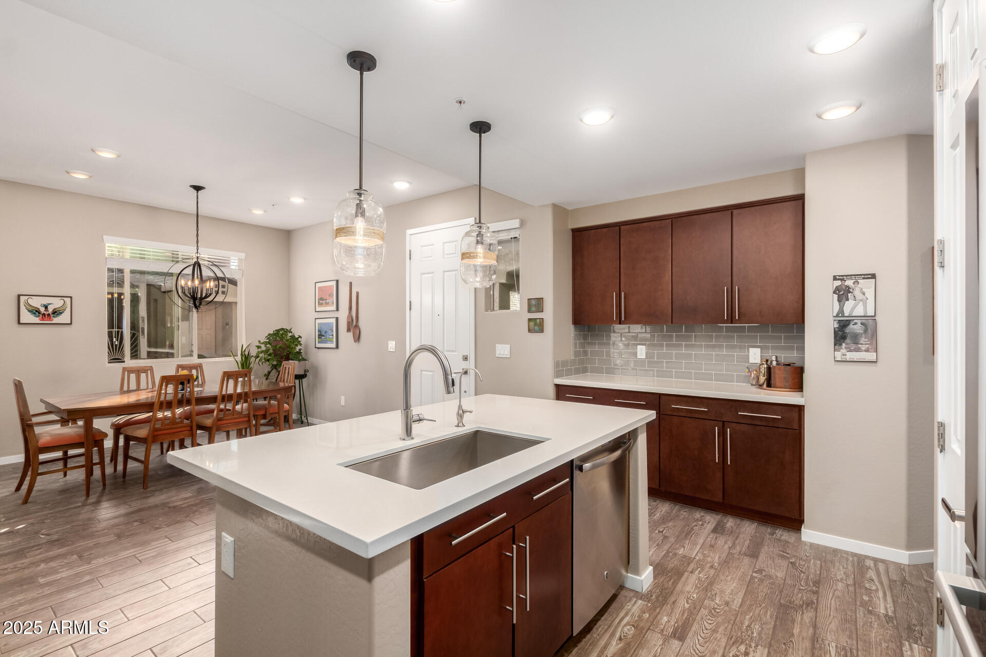 250 W QUEEN CREEK Road 130