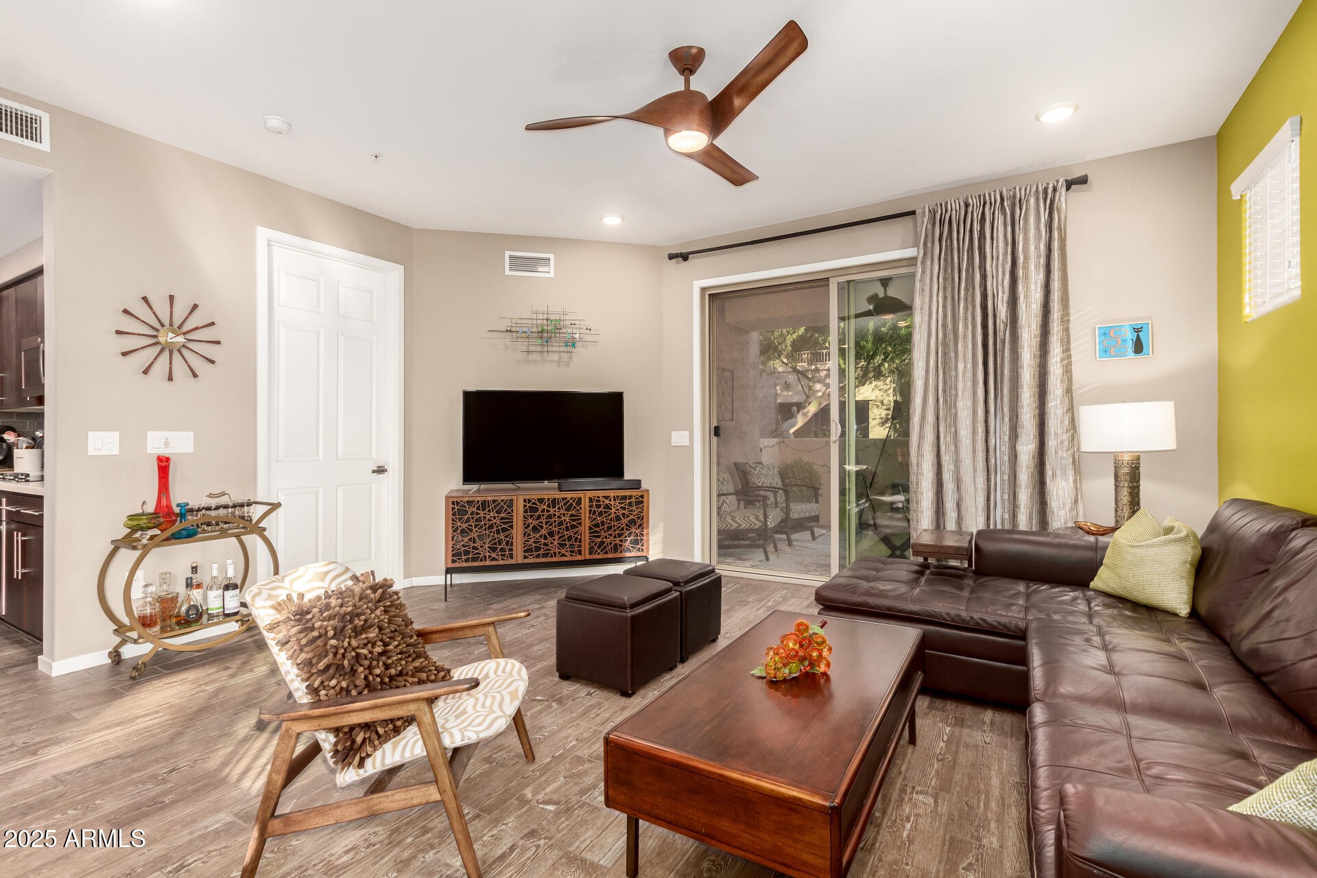 250 W QUEEN CREEK Road 130