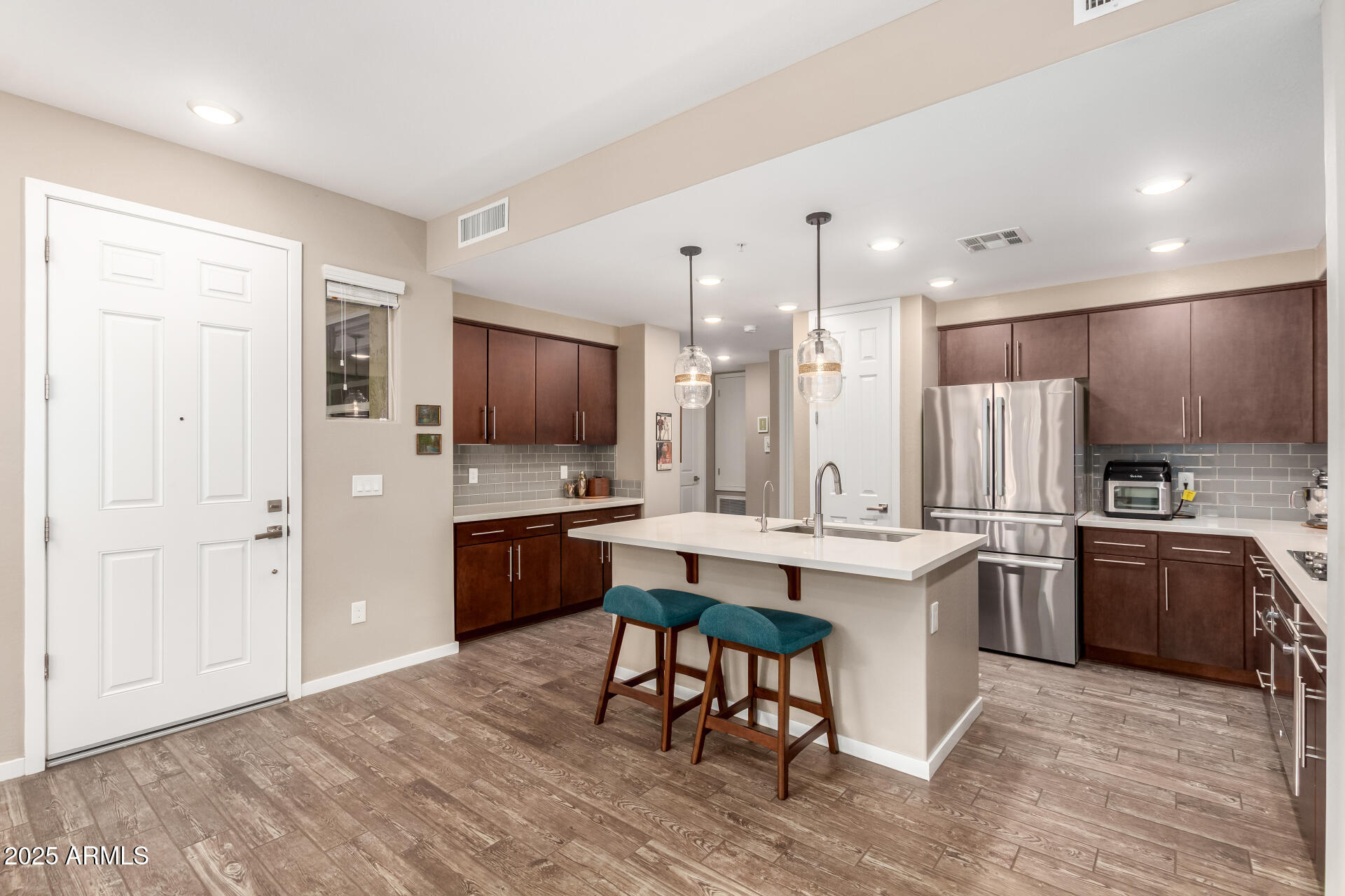 250 W QUEEN CREEK Road 130