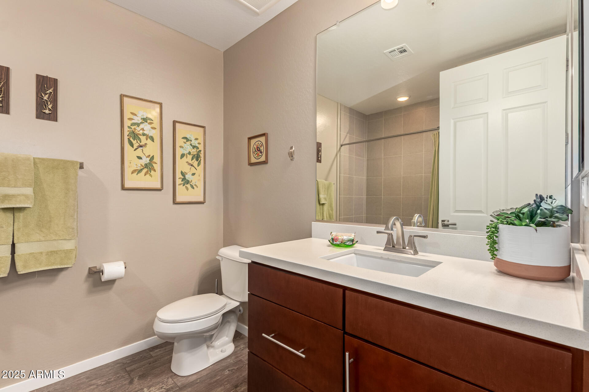 250 W QUEEN CREEK Road 130