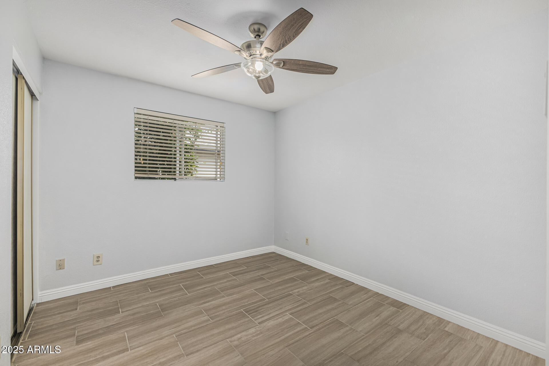 4328 W ALTADENA Avenue