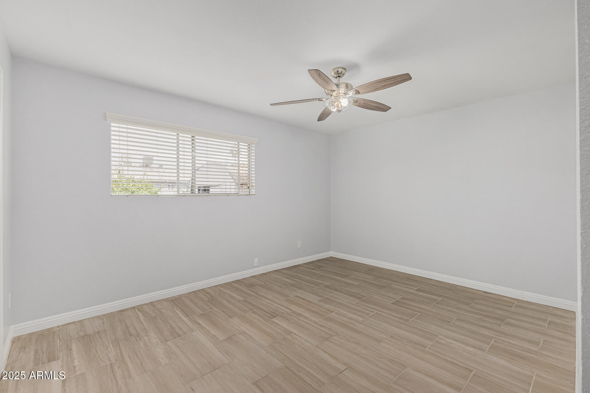 4328 W ALTADENA Avenue