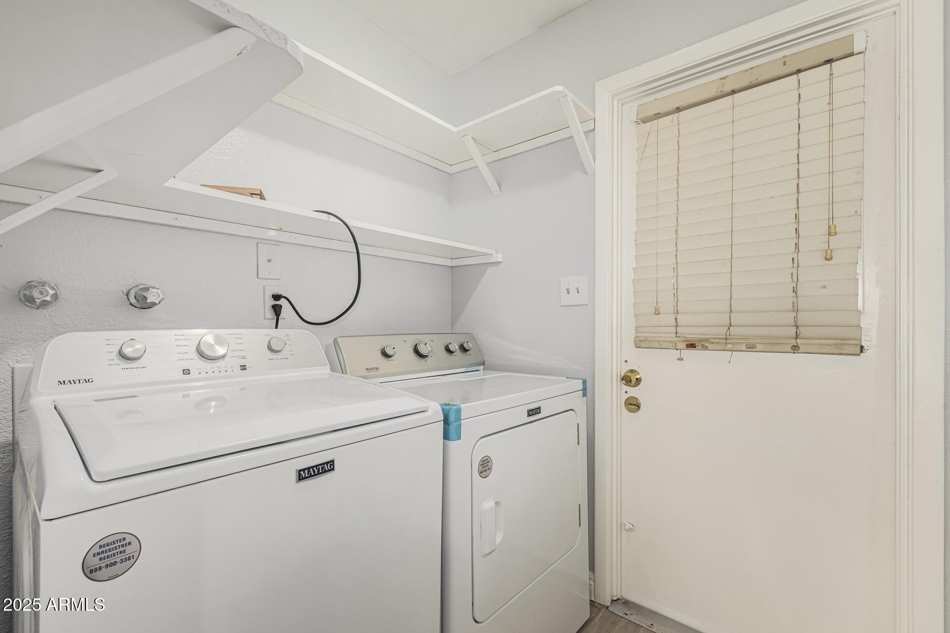 4328 W ALTADENA Avenue