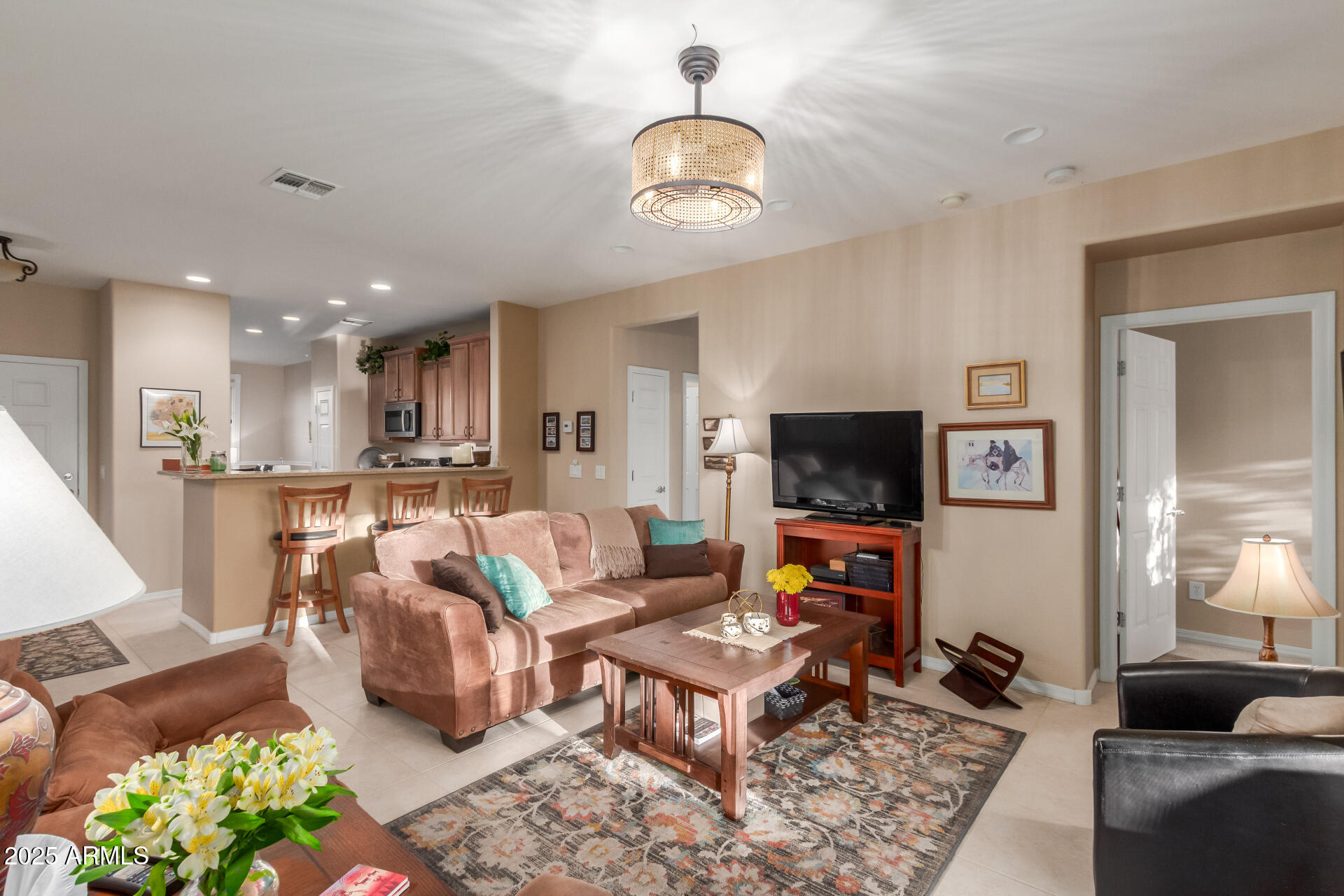 6573 W MOCKINGBIRD Court