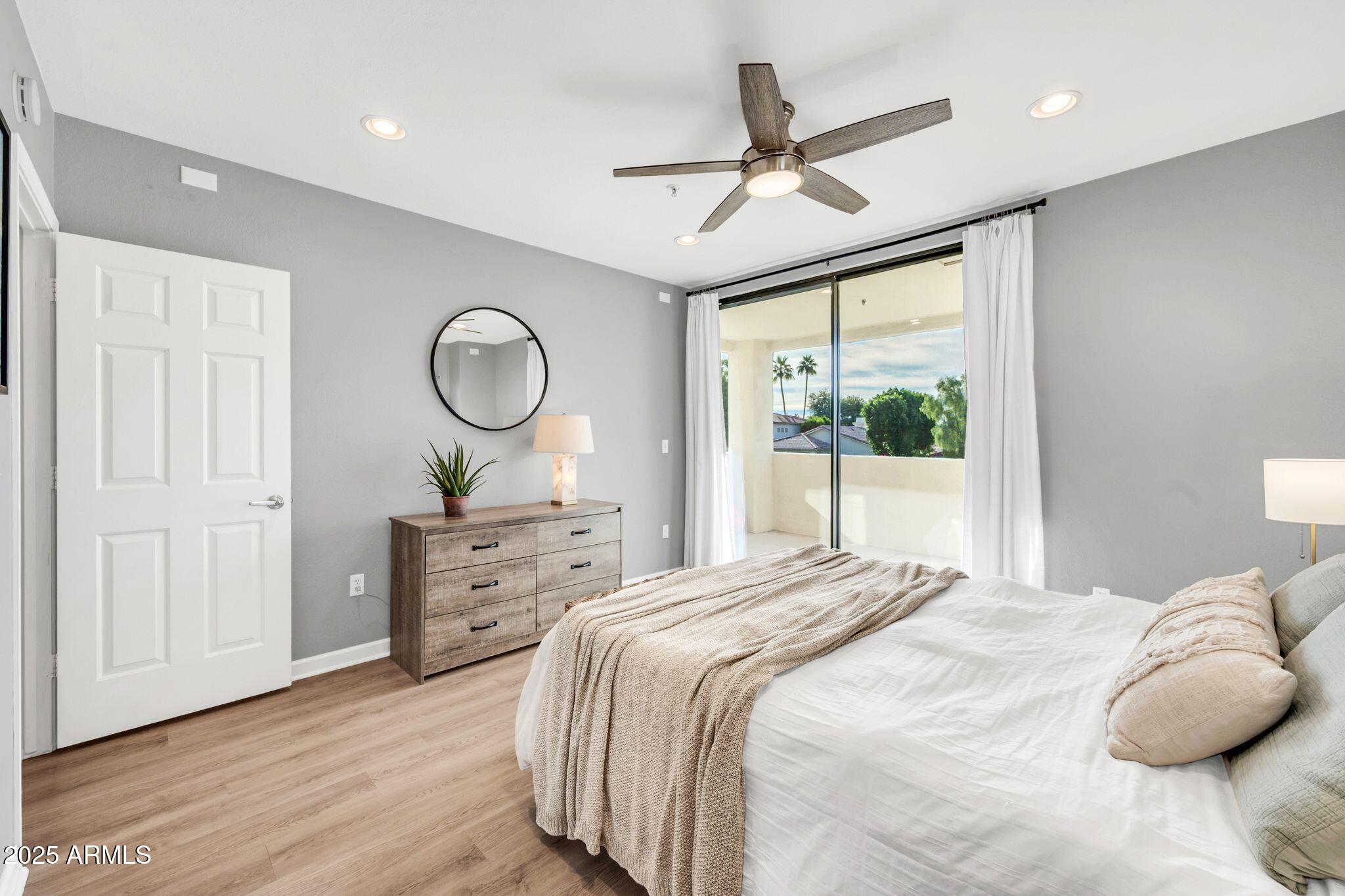 7575 E INDIAN BEND Road 2085